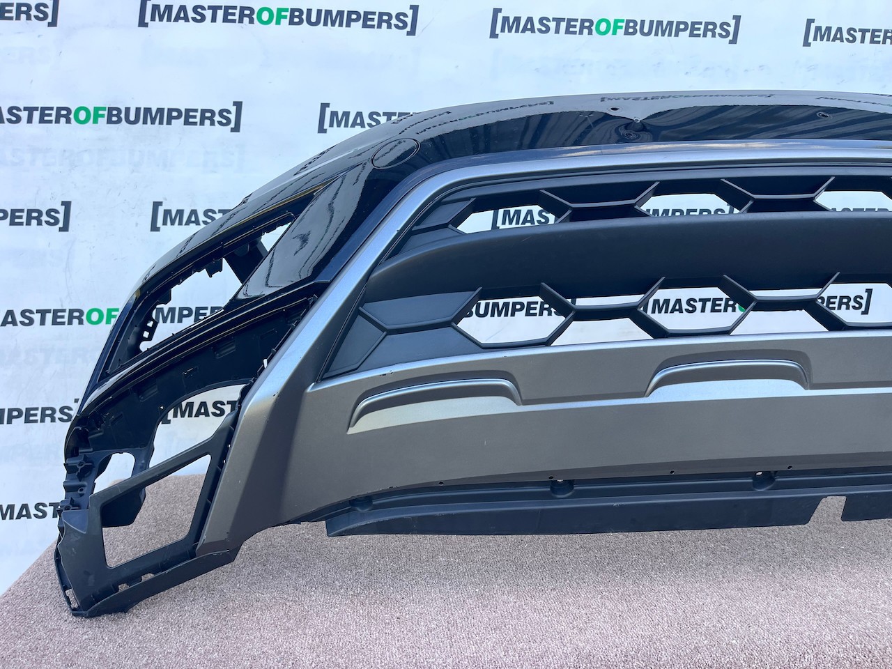 VW Tiguan Allspace Sel Mk2 Suv 2016-2019 Front Bumper 6 Pdc Jets Genuine [v653]