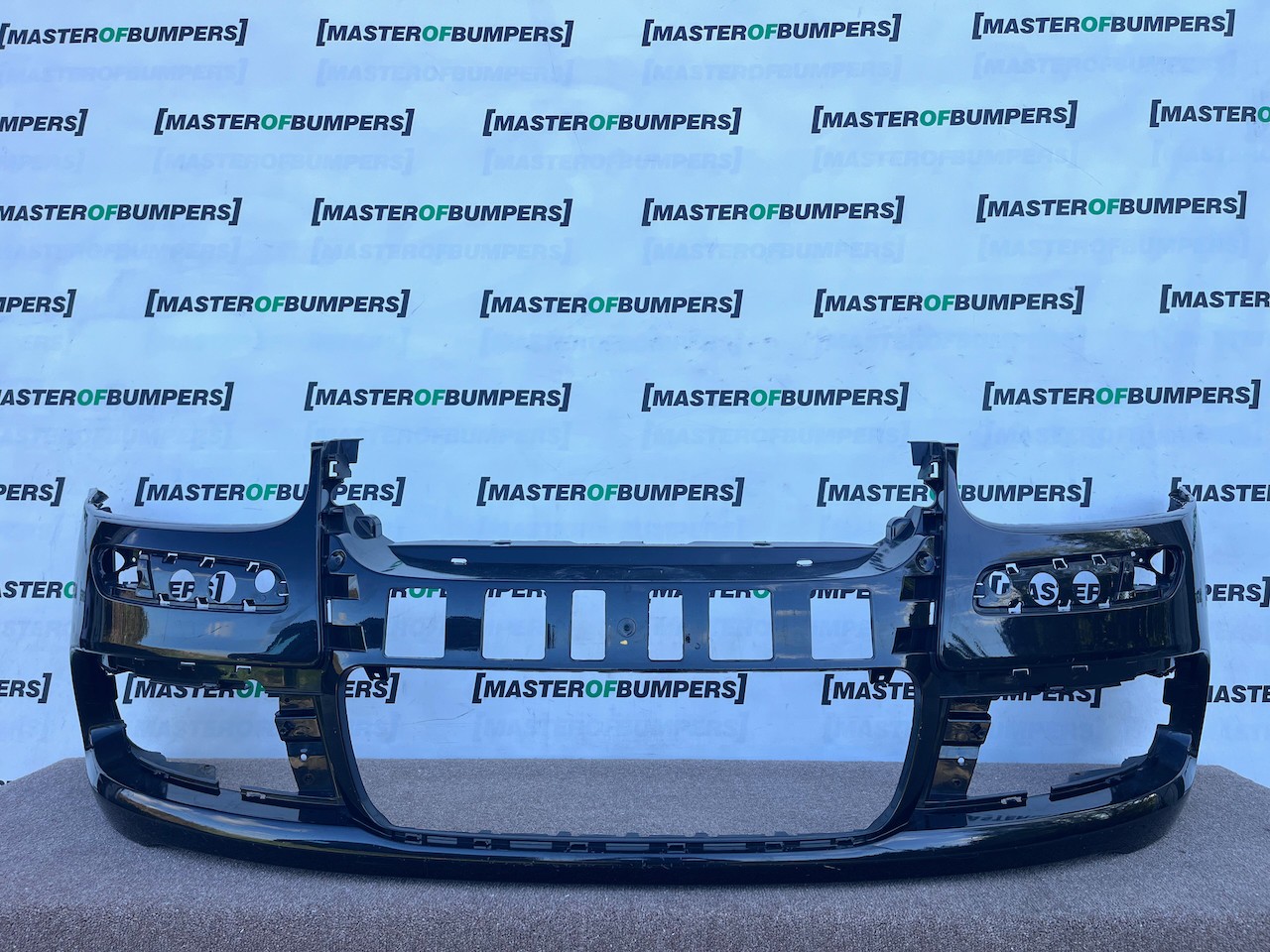 VW Golf R32 Hatchback 2006-2008 Front Bumper No Pdc Jets Genuine [v655]