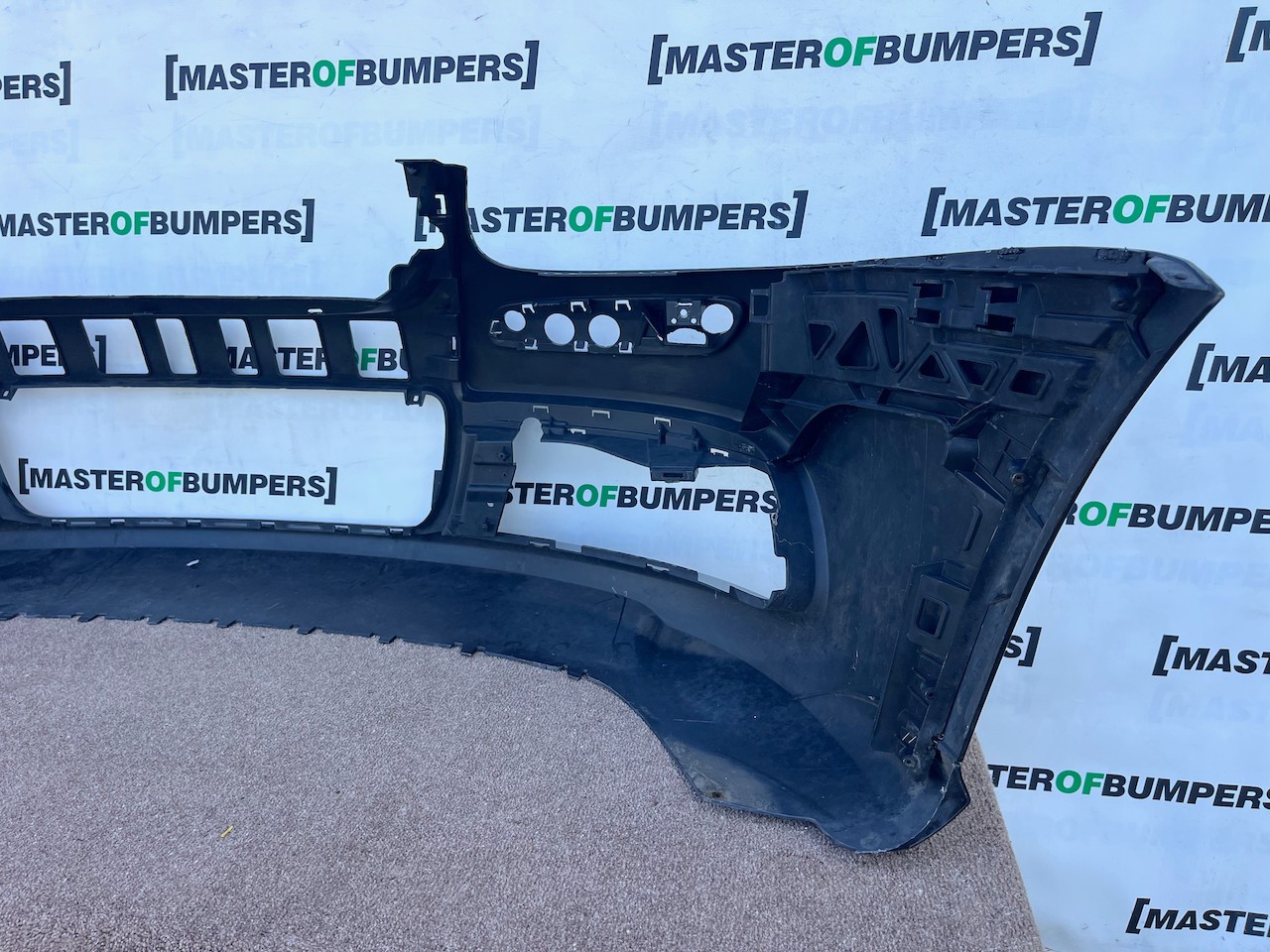 VW Golf R32 Hatchback 2006-2008 Front Bumper No Pdc Jets Genuine [v655]