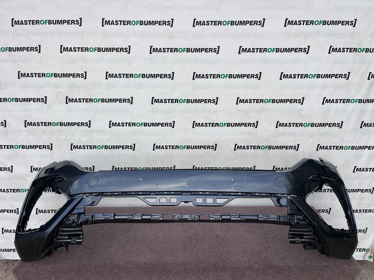 VW Touareg R Line Tdi V6 Mk3 2019-2023 Front Bumper 6 Pdc Jets Genuine [v663]
