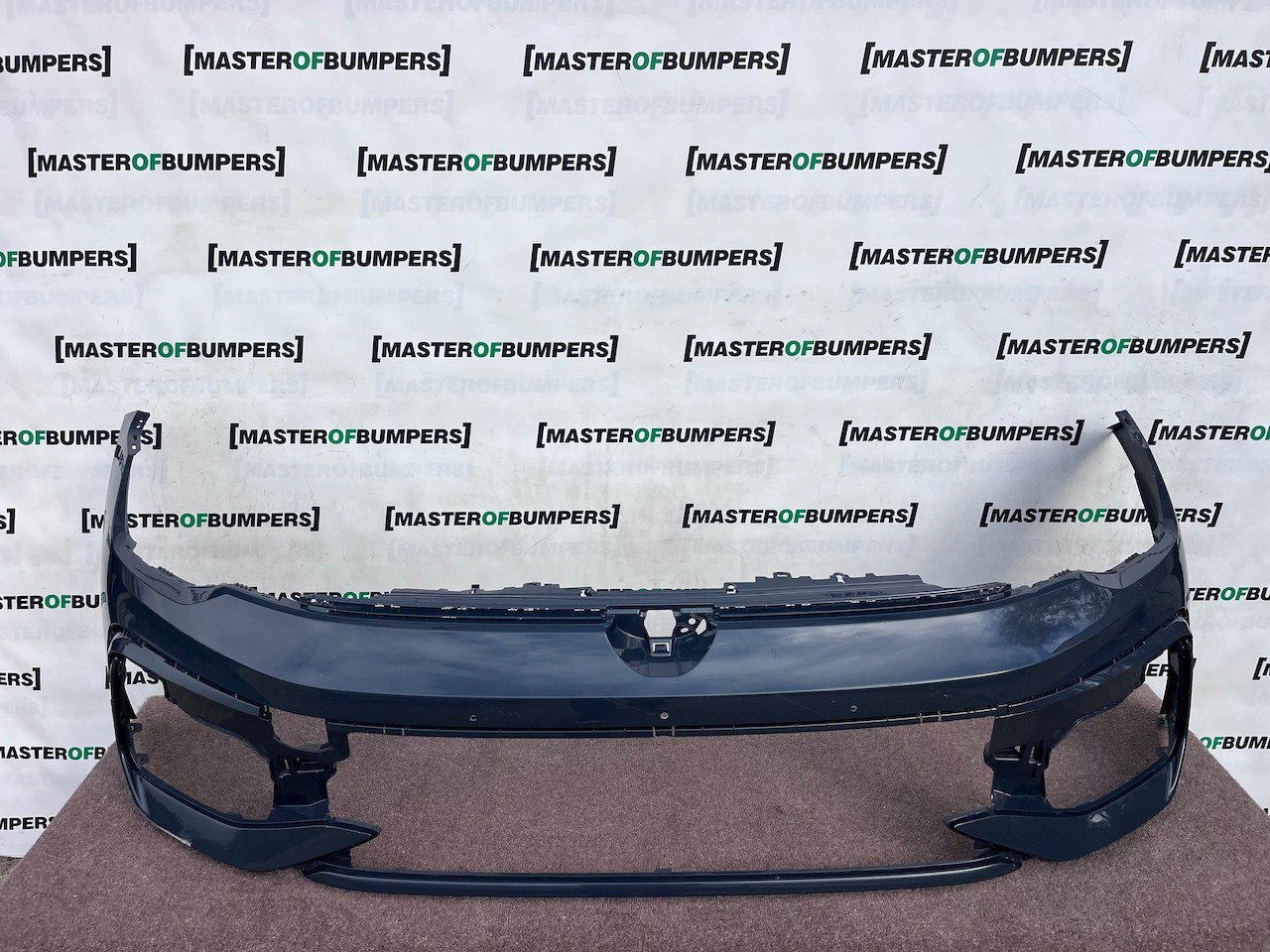VW Golf R-line Mk8 Lift Hatchback 2024-2027 Front Bumper 4 Pdc Genuine [v668]