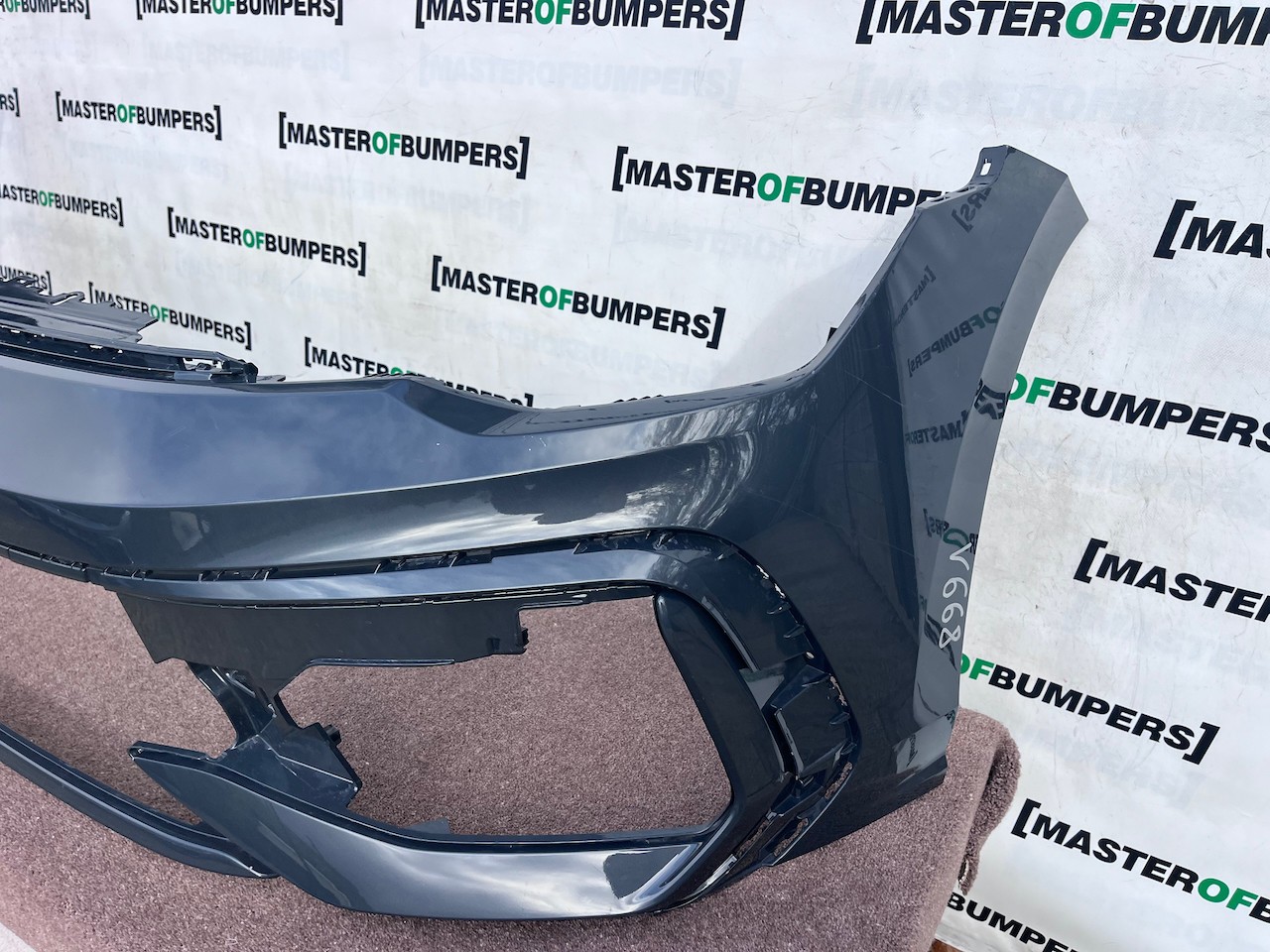 VW Golf R-line Mk8 Lift Hatchback 2024-2027 Front Bumper 4 Pdc Genuine [v668]