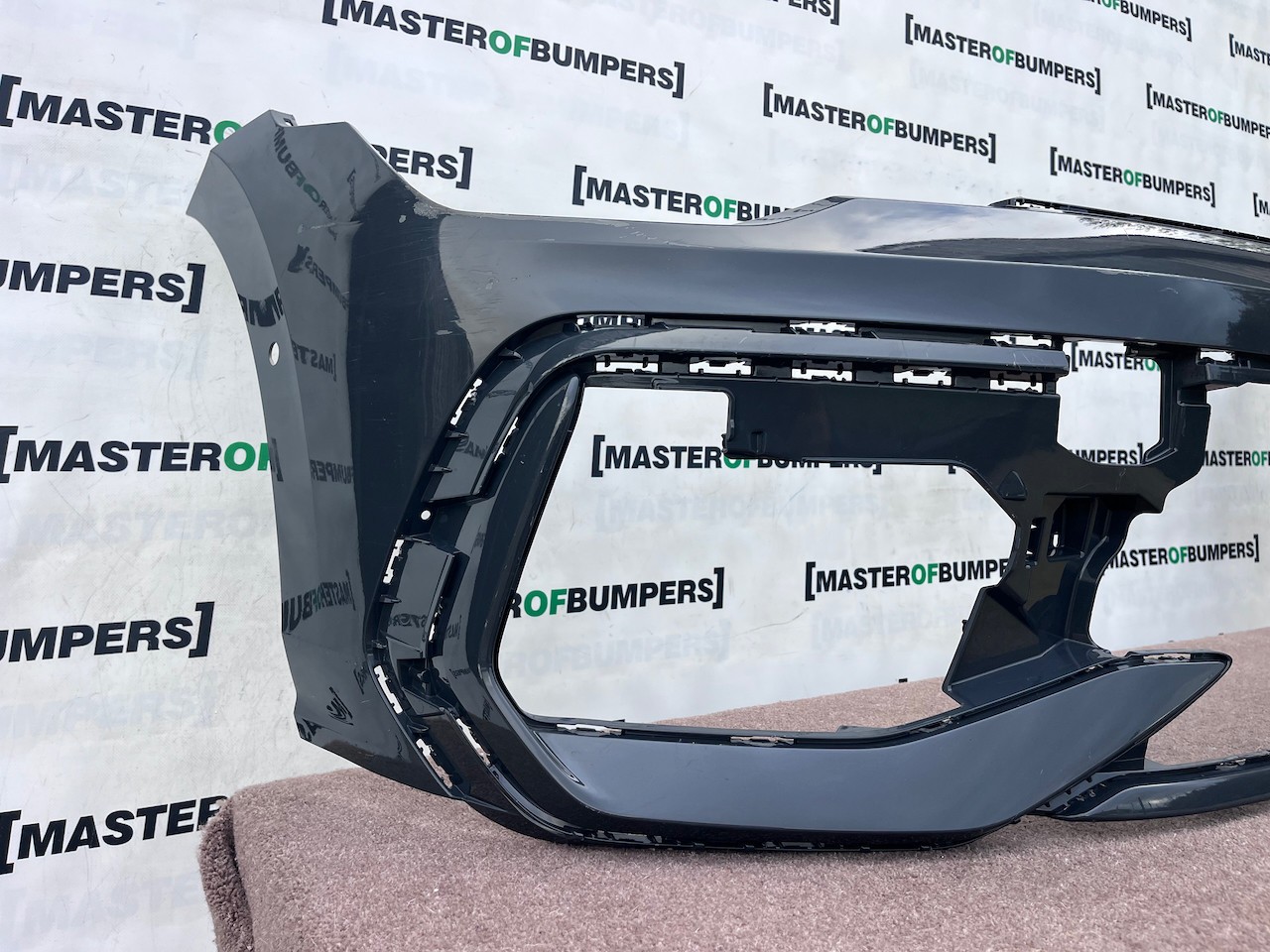 VW Golf R-line Mk8 Lift Hatchback 2024-2027 Front Bumper 6 Pdc Genuine [v670]