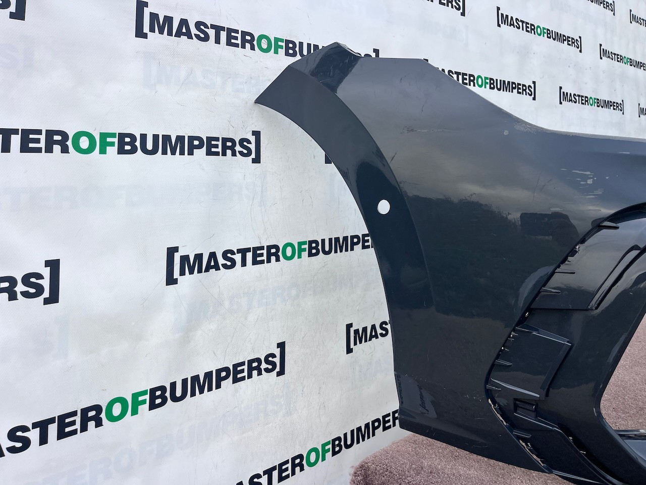 VW Golf R-line Mk8 Lift Hatchback 2024-2027 Front Bumper 6 Pdc Genuine [v670]