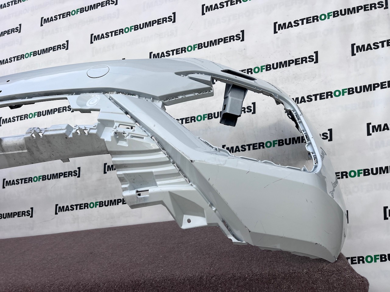 VW Touareg R Line Tdi V6 Mk3 2019-2023 Front Bumper 6 Pdc Jets Genuine [v662]