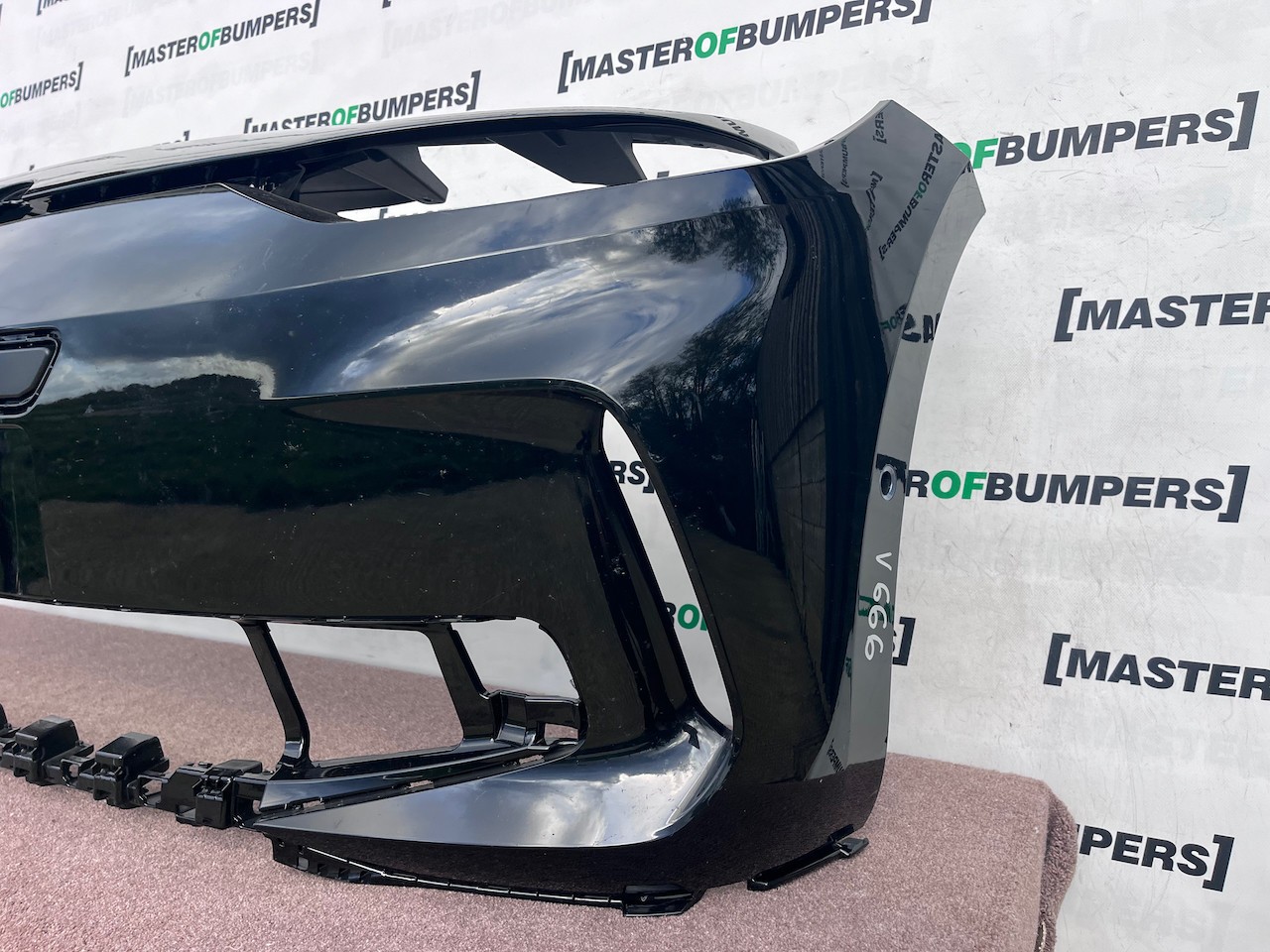 VW Id3 Id.3 Pro Launch Edition Lift 2024-2027 Front Bumper 6 Pdc Genuine [v666]