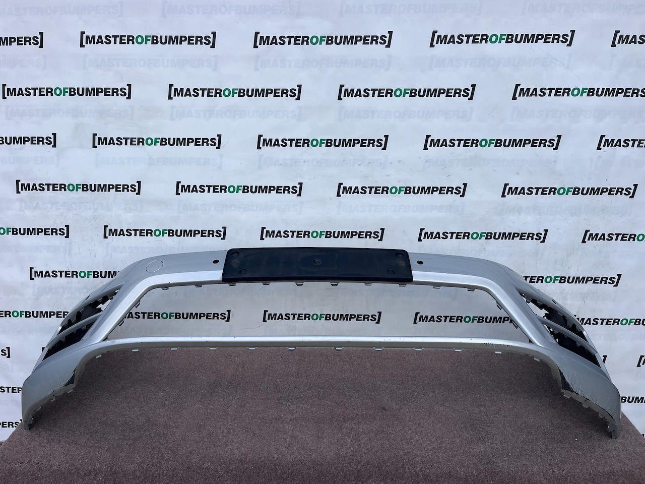 VW Golf R Mk7 Hatchback Estate 2013-2016 Front Bumper 4 Pdc +jets Genuine [v667]
