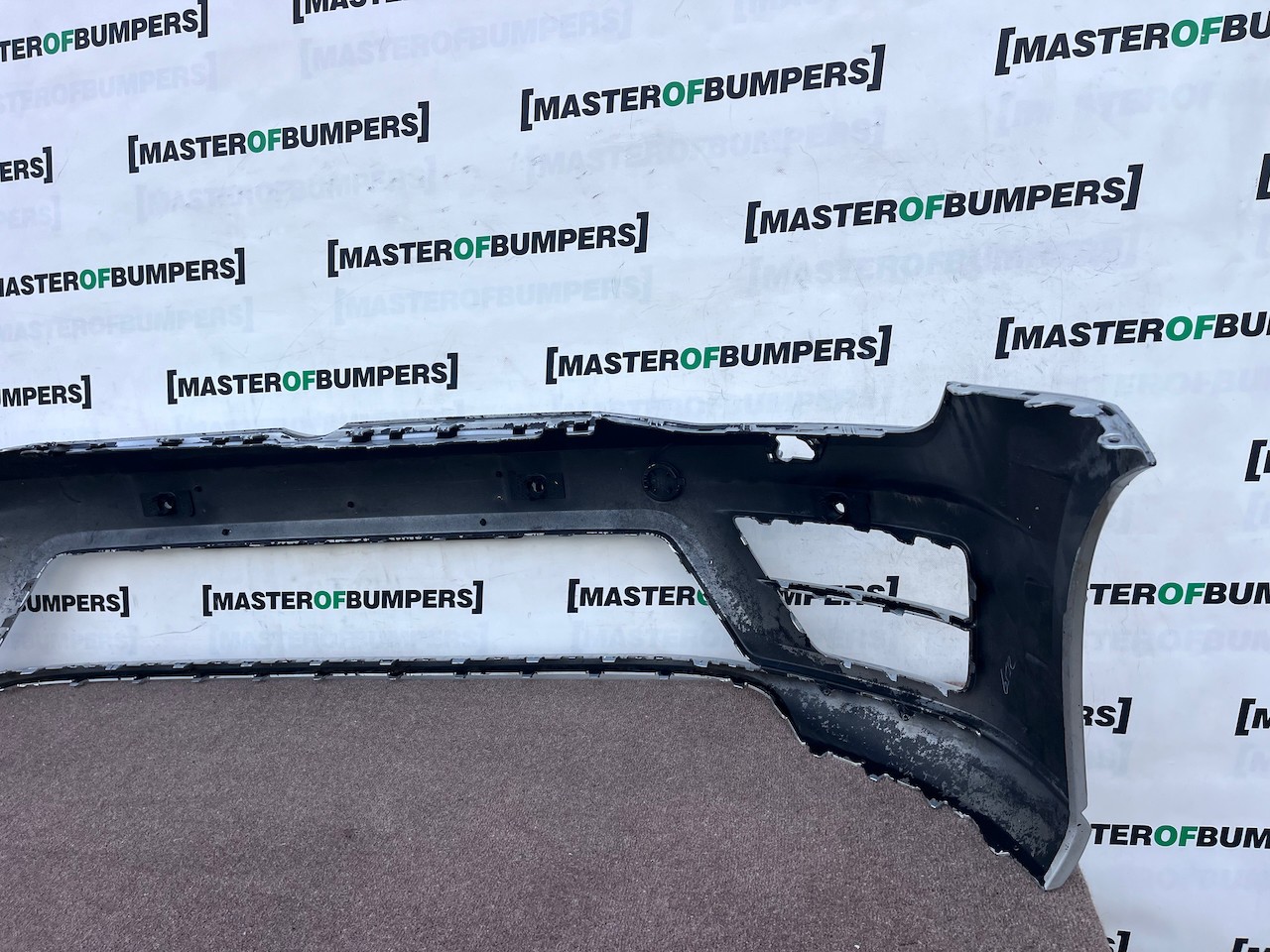 VW Golf R Mk7 Hatchback Estate 2013-2016 Front Bumper 4 Pdc +jets Genuine [v667]