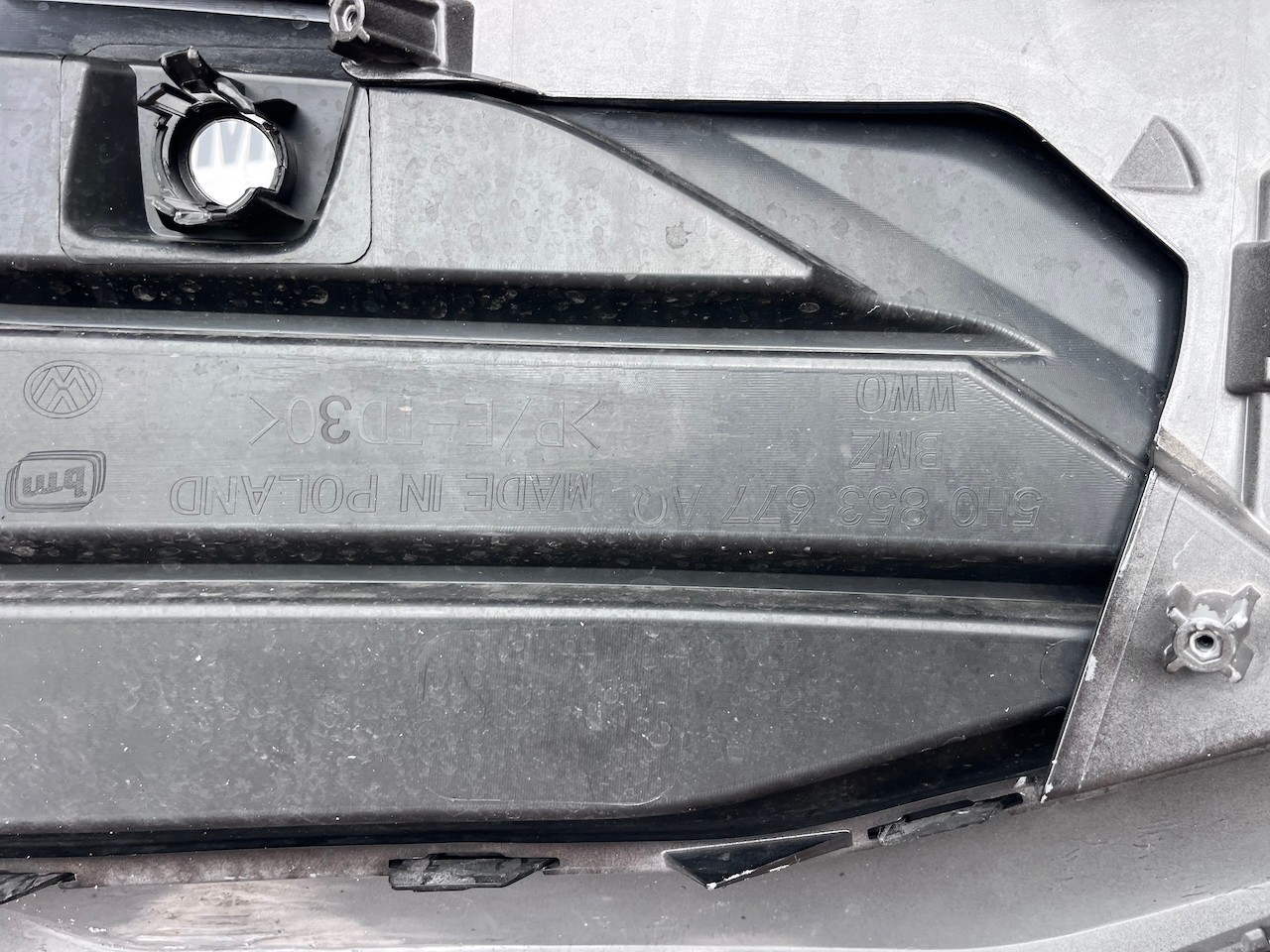 VW Golf R-line Mk8 Lift Hatchback 2024-2027 Front Bumper 4 Pdc Genuine [v671]