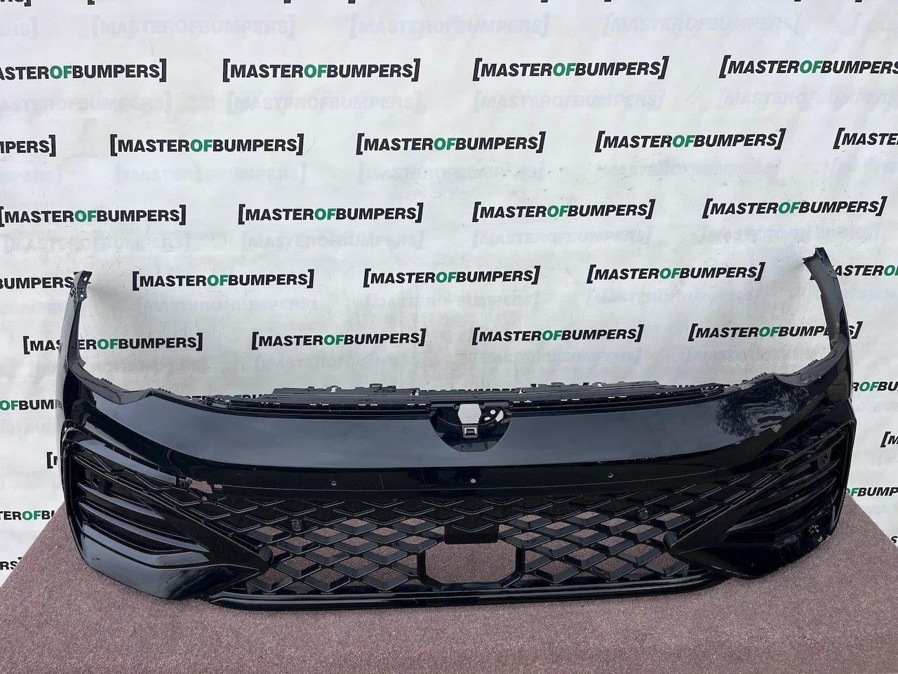 VW Golf R-line Mk8 Lift Hatchback 2024-2027 Front Bumper 4 Pdc Genuine [v671]