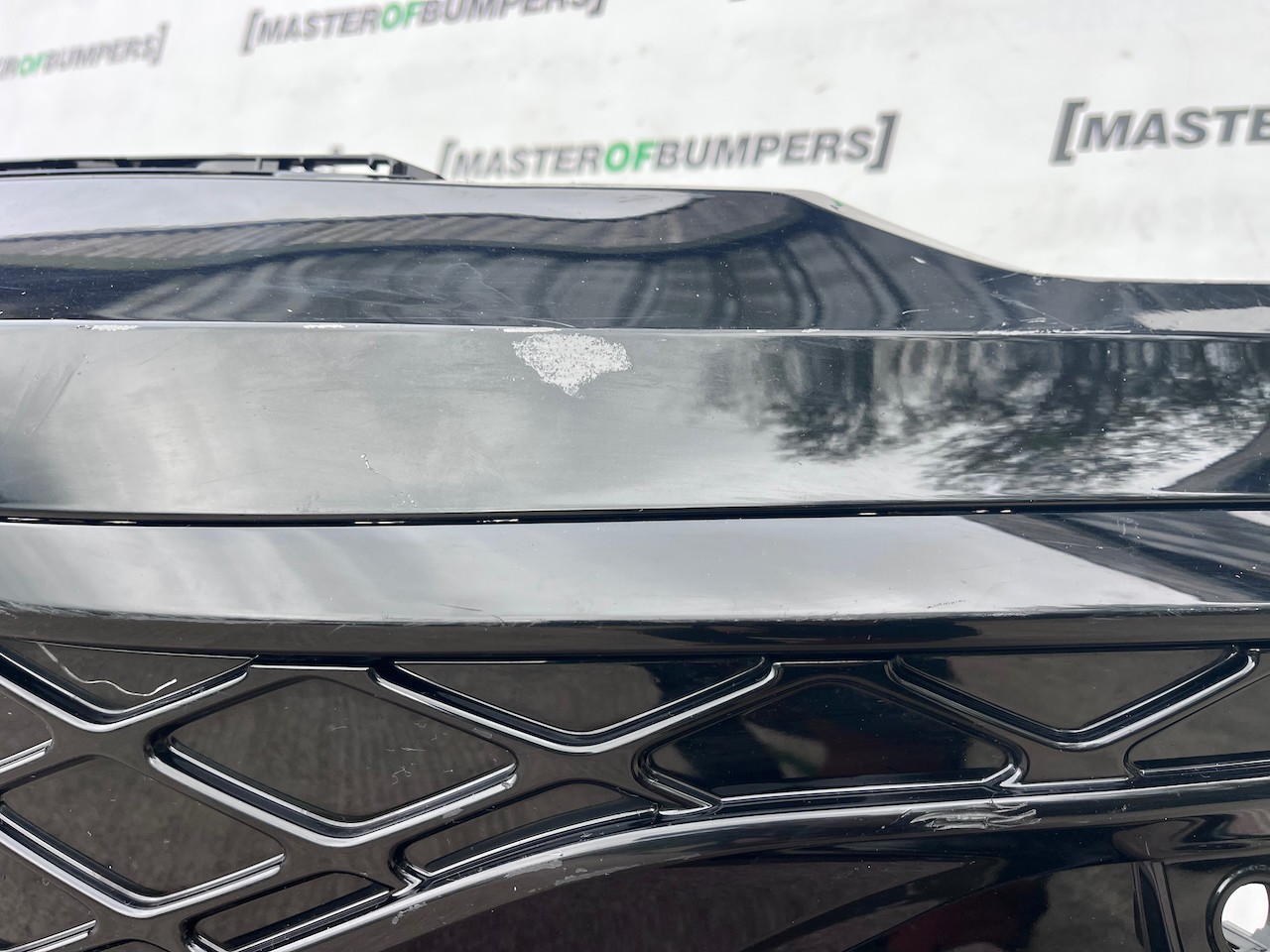 VW Golf R-line Mk8 Lift Hatchback 2024-2027 Front Bumper 4 Pdc Genuine [v671]