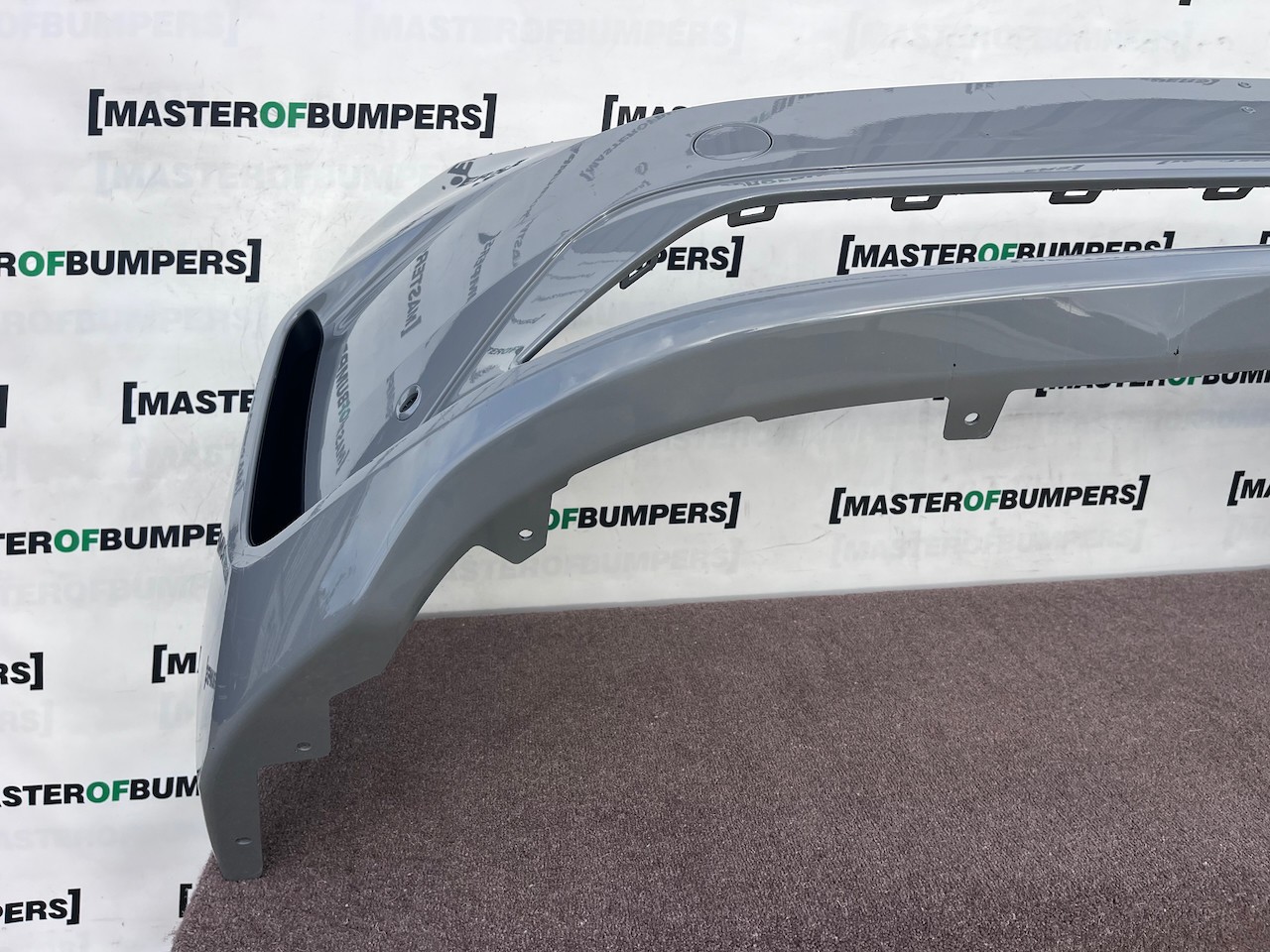 VW Transporter T7 Panel Van 2025-2028 Front Bumper 4 Pdc Genuine [v664]