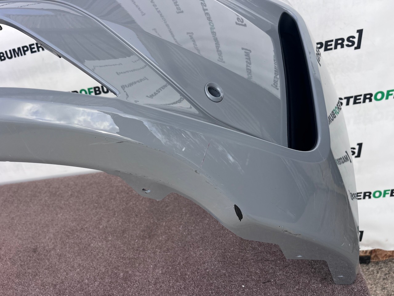 VW Transporter T7 Panel Van 2025-2028 Front Bumper 4 Pdc Genuine [v664]