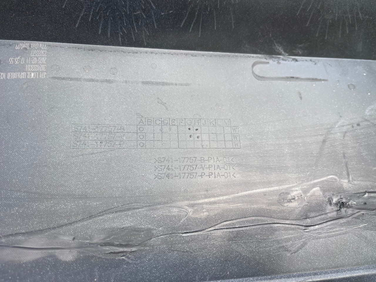 VW Transporter T7 Panel Van 2025-2028 Front Bumper 4 Pdc Genuine [v664]