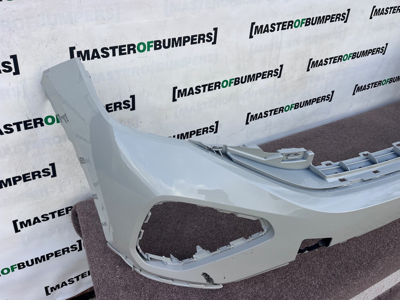 VW T-cross Elegance Tfsi Tdi Lift 2024-2027 Front Bumper 4 Pdc Genuine [v673]