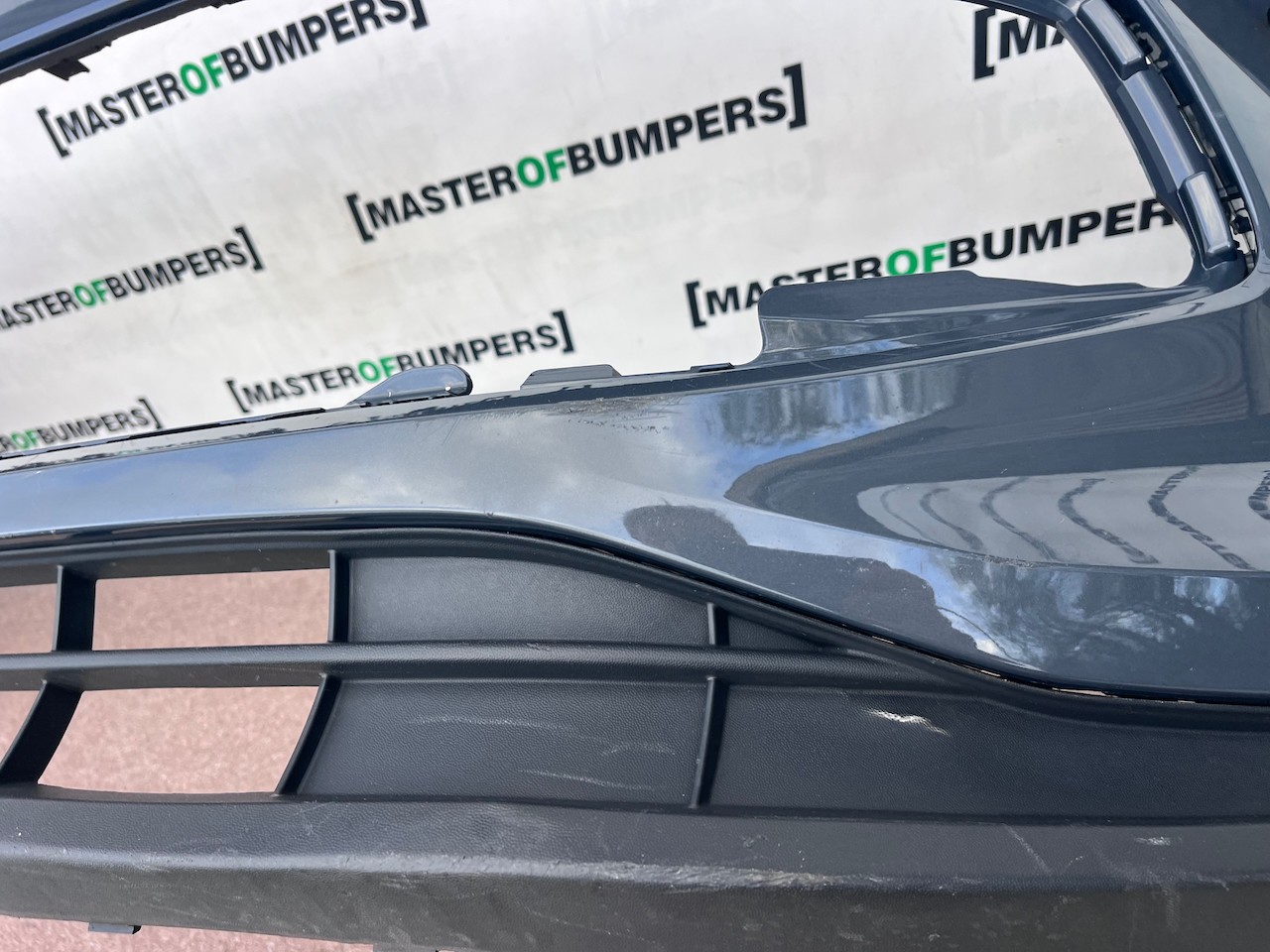 VW Tiguan Style Life Match Mk3 2024-2026 Front Bumper Pdc Genuine [v675]