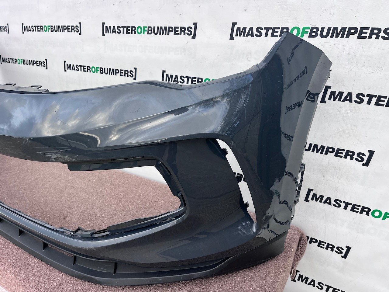 VW Tiguan Style Life Match Mk3 2024-2026 Front Bumper Pdc Genuine [v675]