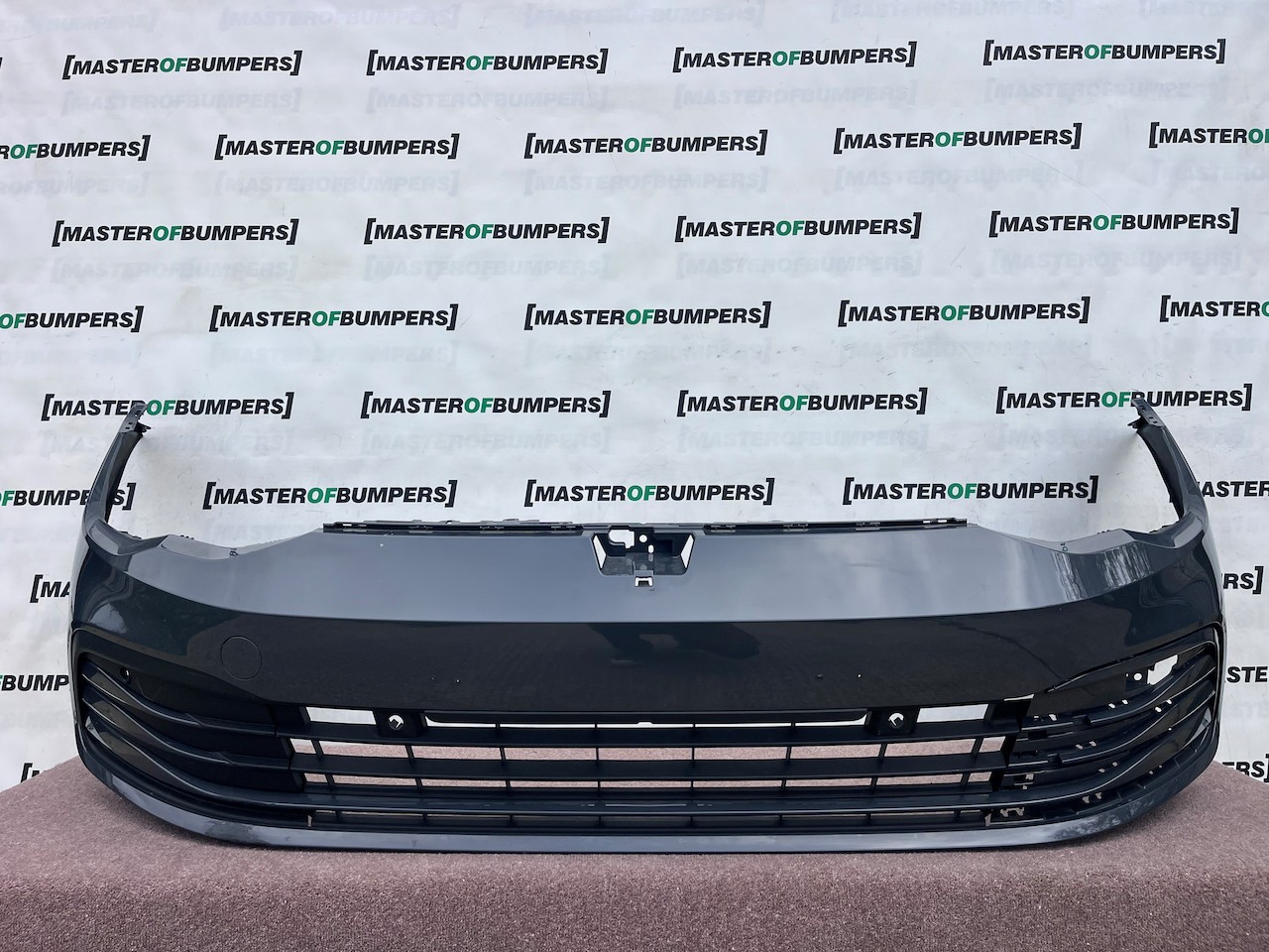 VW Golf Se Mk8 Hatchback 2020-2024 Front Bumper 4 Pdc Genuine [v476]