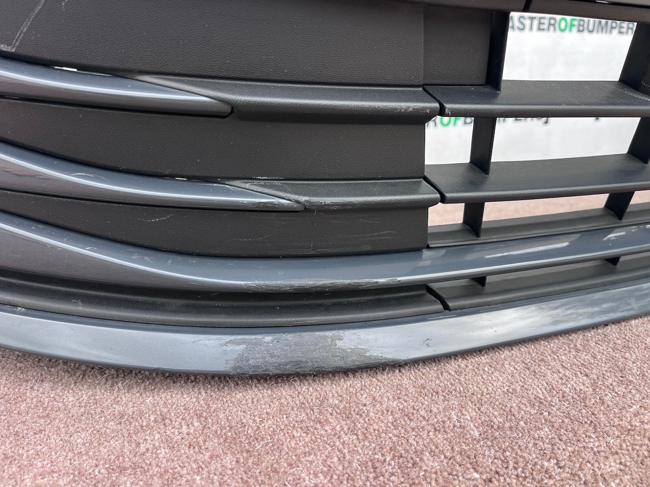 VW Golf Se Mk8 Hatchback 2020-2024 Front Bumper 4 Pdc Genuine [v476]