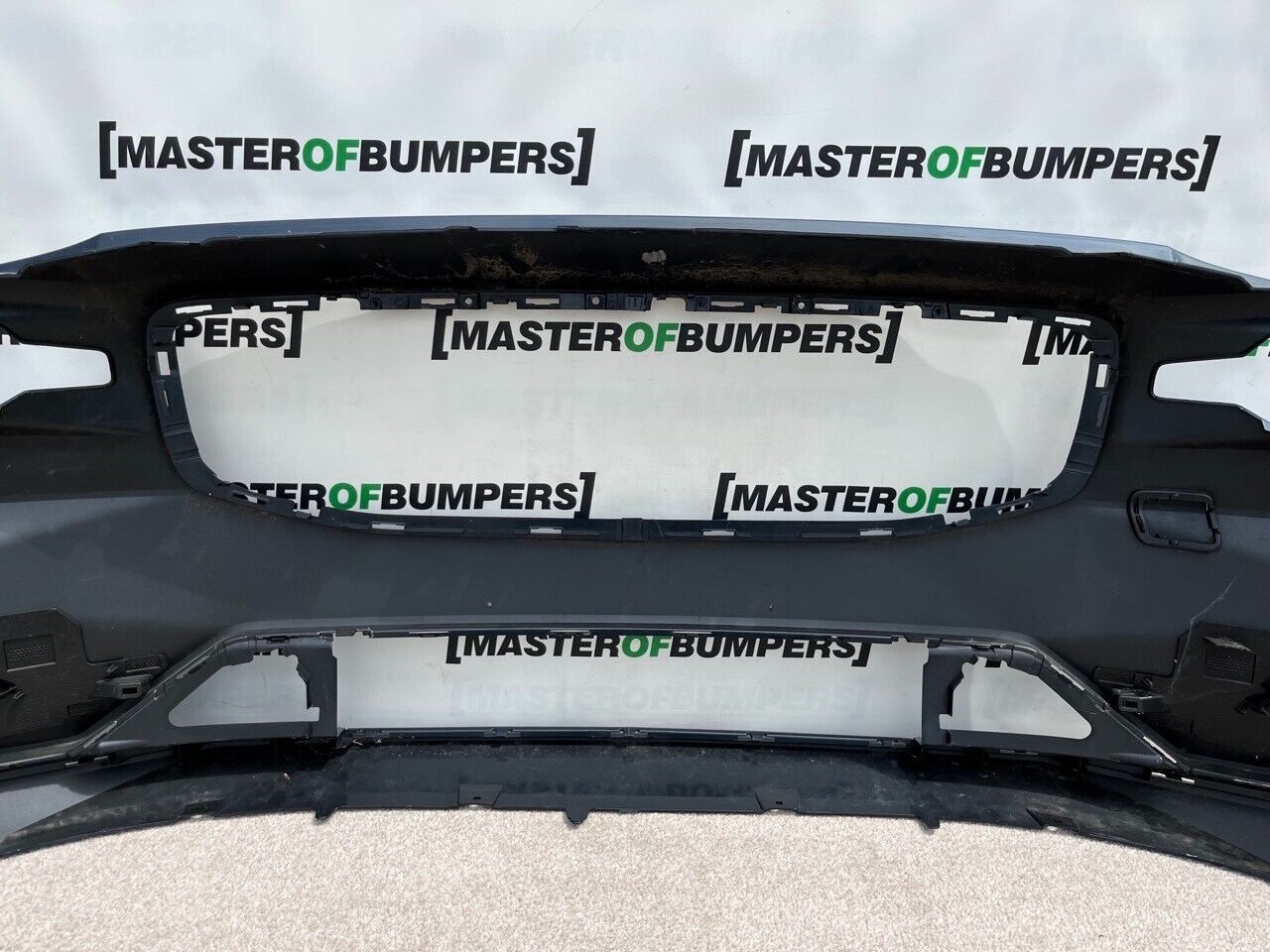 Volvo V60 R Design 2018-2021 Front Bumper Genuine [n283]