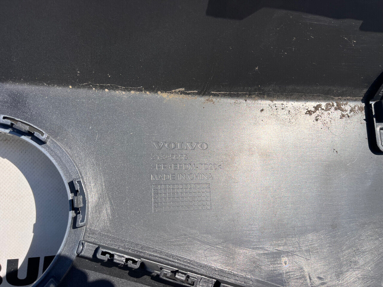 Volvo Ex30 Plus Performance 2024-on Front Bumper 6 Pdc Genuine [n357]