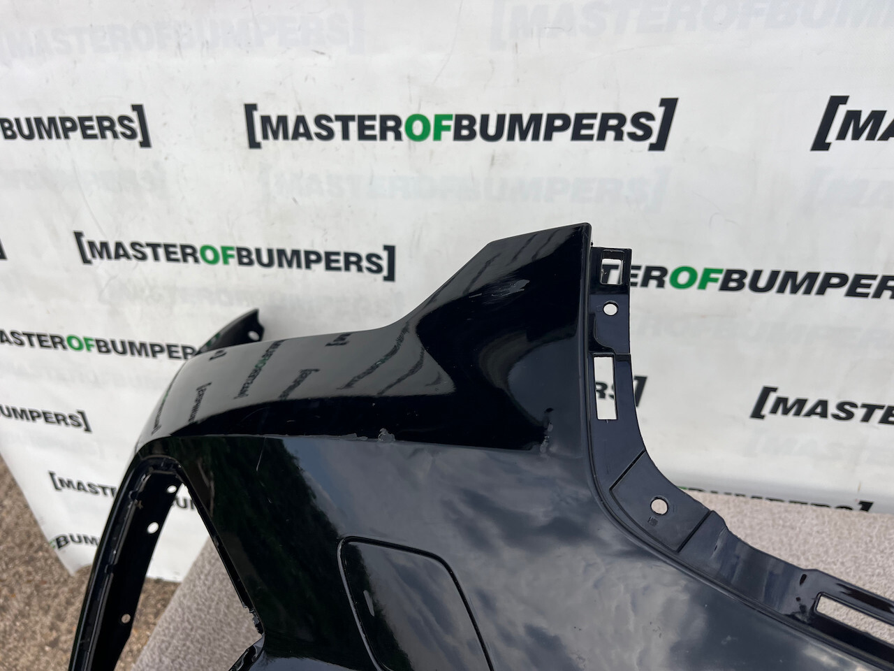 Volvo Xc60 R Design Suv Lift 2021-2024 Front Bumper 4 Pdc Genuine [n364]