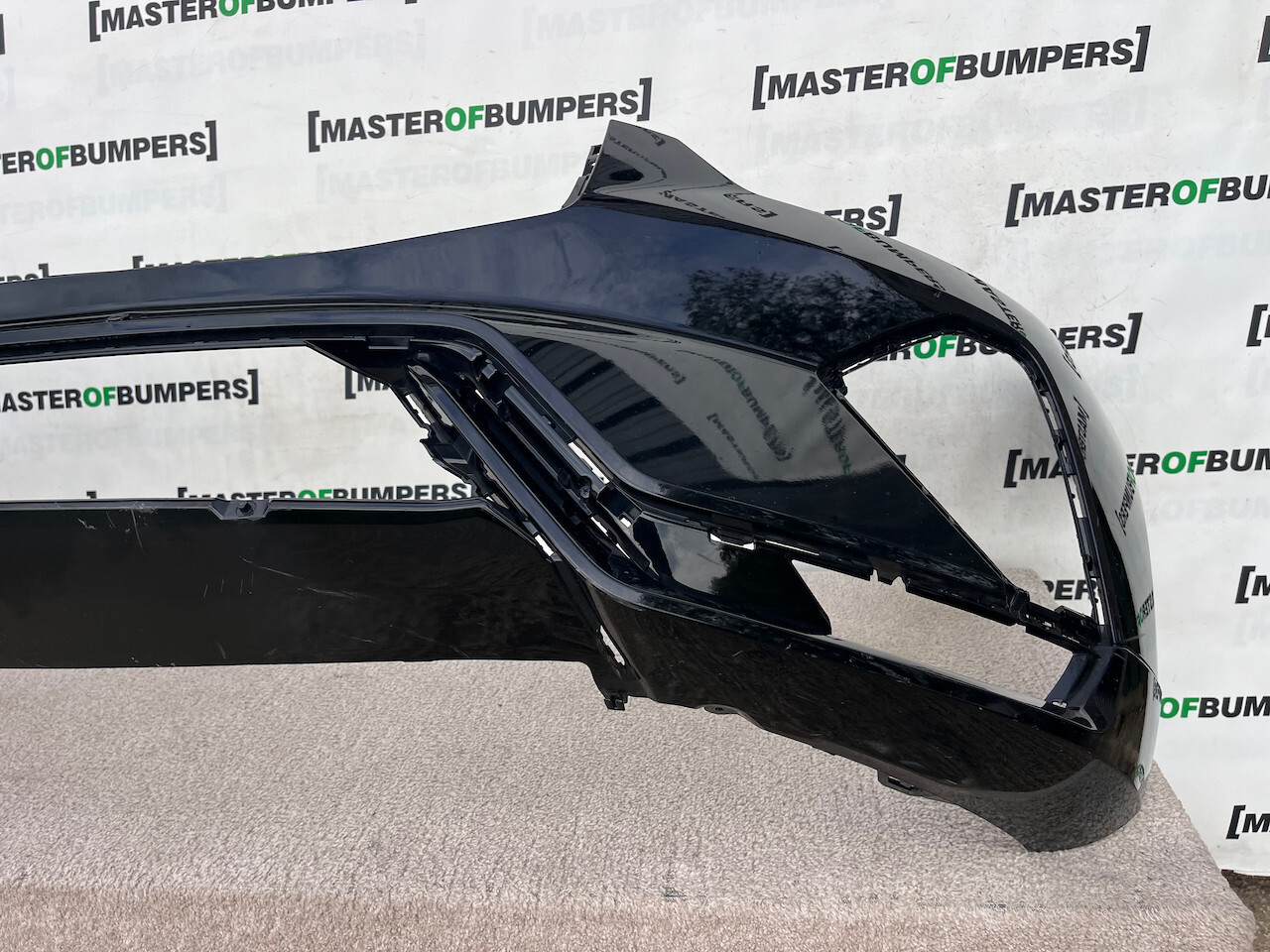 Volvo Xc60 R Design Suv Lift 2021-2024 Front Bumper 4 Pdc Genuine [n364]