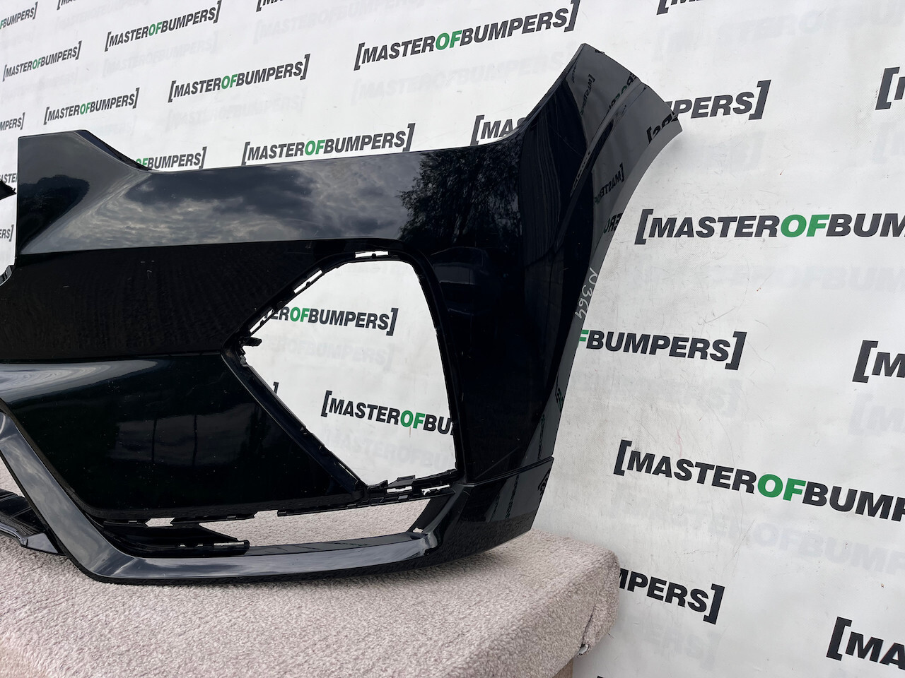 Volvo Xc60 R Design Suv Lift 2021-2024 Front Bumper 4 Pdc Genuine [n364]