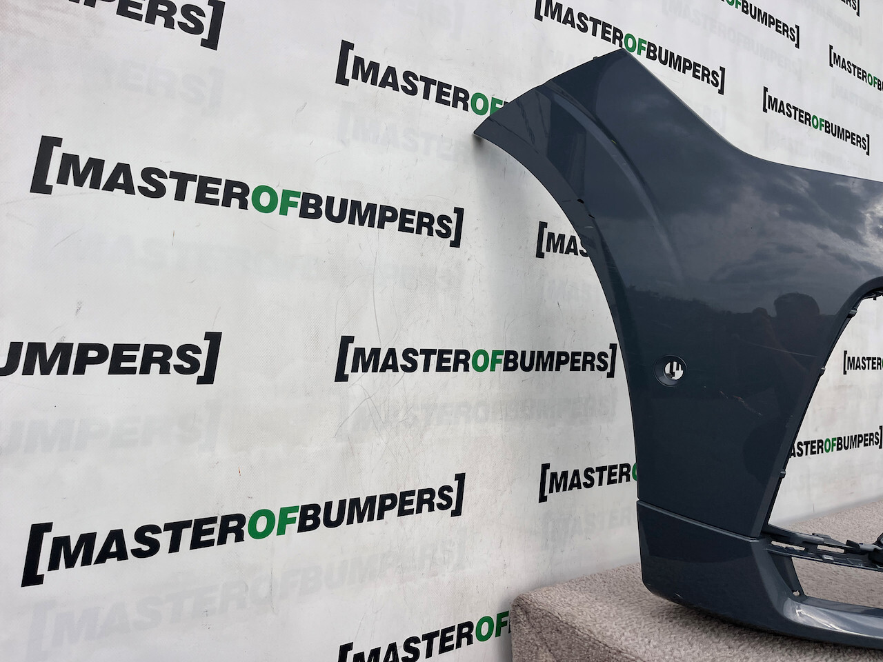 Volvo Xc60 R Design Suv Lift 2021-2024 Front Bumper 6 Pdc Genuine [n362]