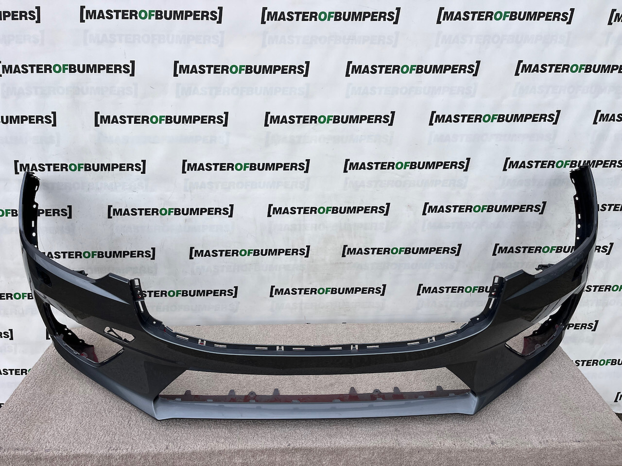 Volvo Xc60 R Design Suv 2017-2020 Front Bumper 6 Pdc +jets Genuine [n366]