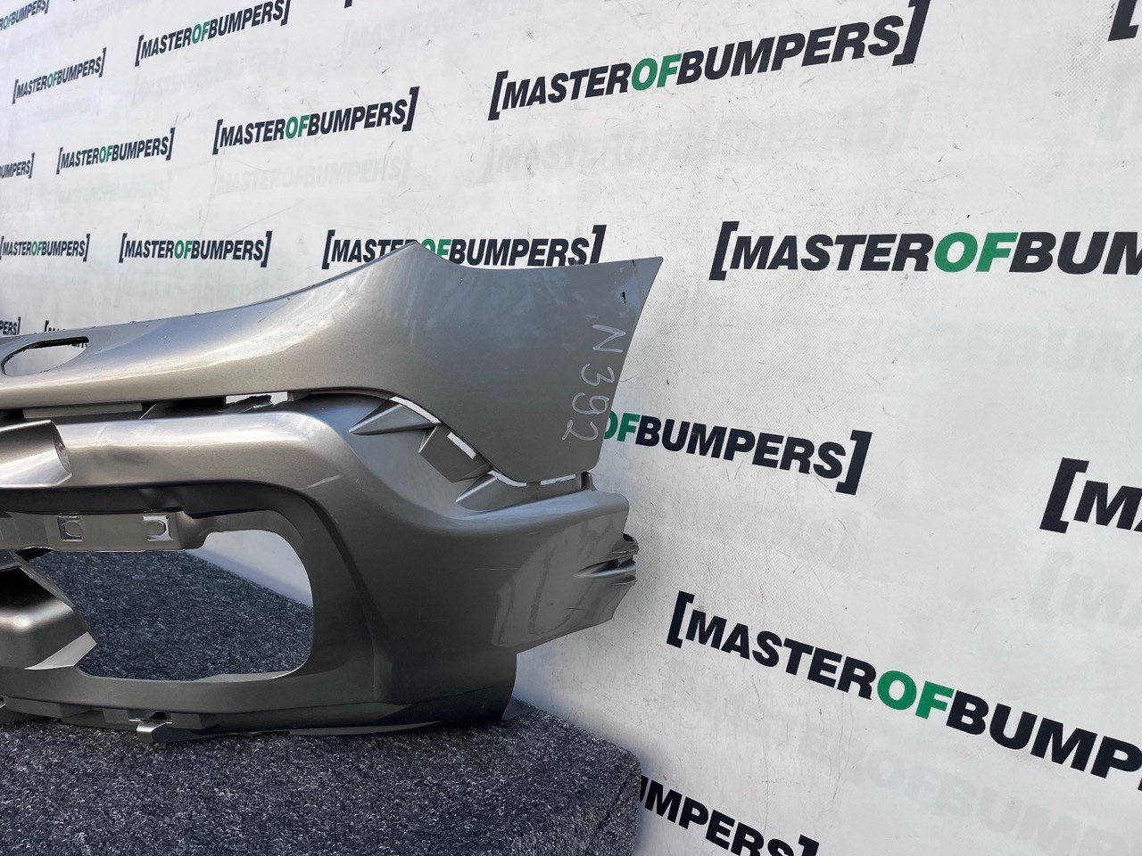 Volvo Xc70 Se 2009-2014 Front Bumper Genuine [n392]