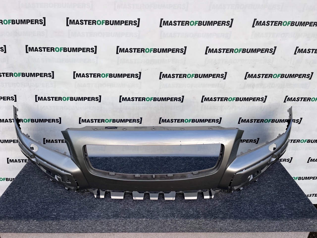 Volvo Xc70 Se 2009-2014 Front Bumper Genuine [n392]