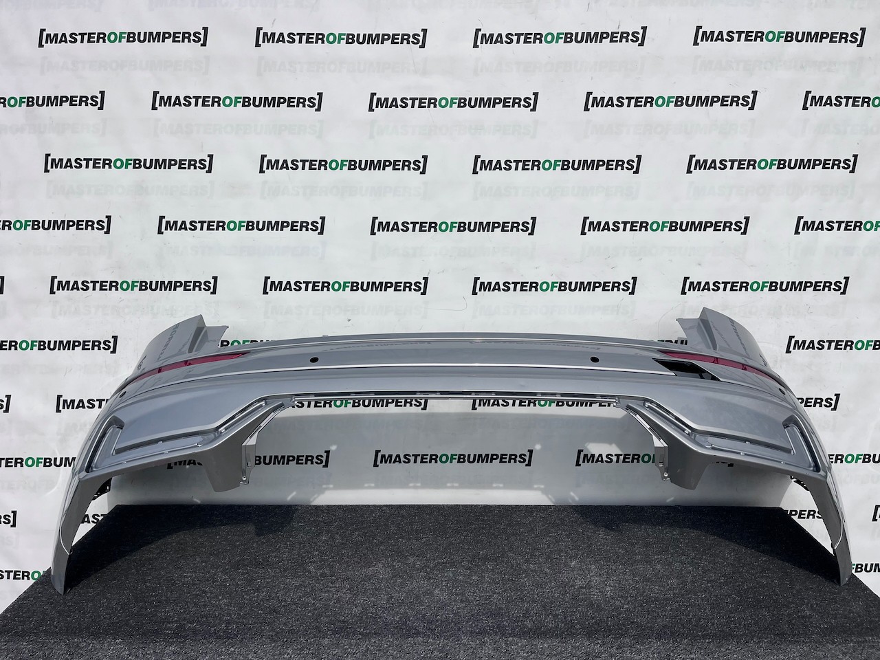 Volvo Xc60 R Design Suv Lift 2021-2025 Rear Bumper 6 Pdc Genuine [n411]