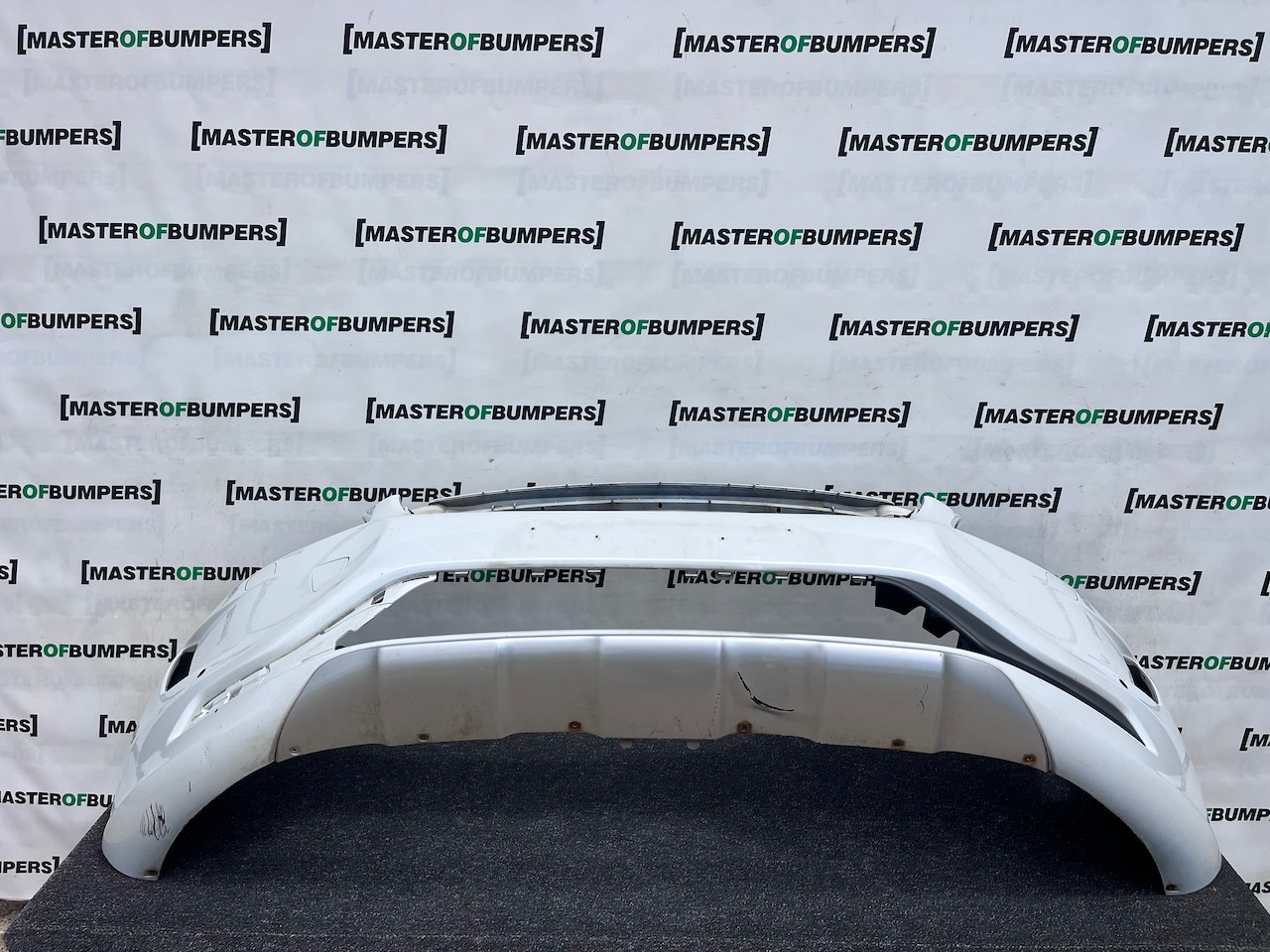 Volvo Xc60 D5 D4 T4 Lux Lift 2013-2018 Front Bumper 4 Pdc Jets Genuine [n431]