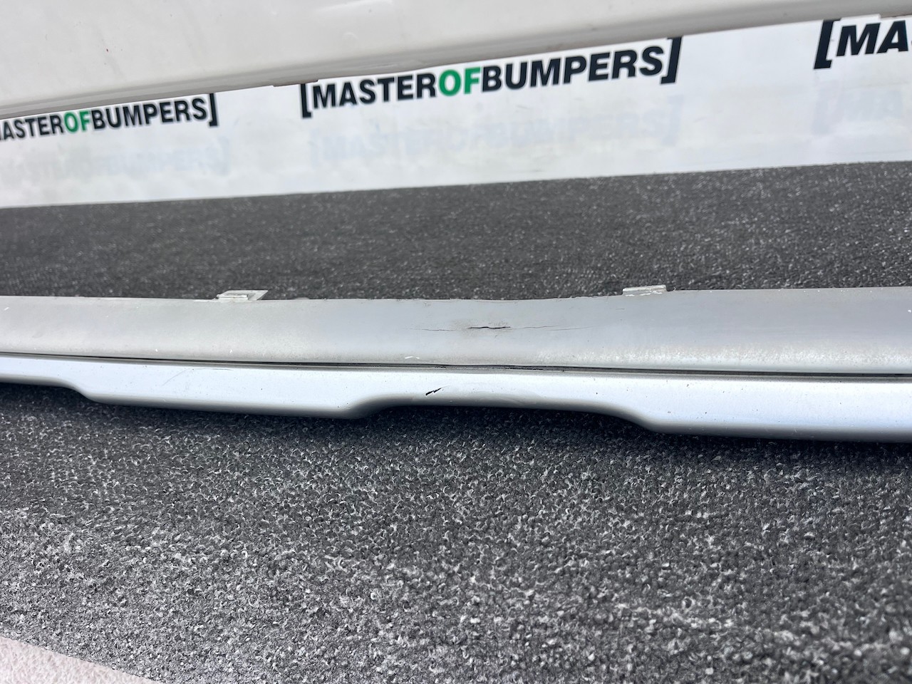 Volvo Xc60 D5 D4 T4 Lux Lift 2013-2018 Front Bumper 4 Pdc Jets Genuine [n431]