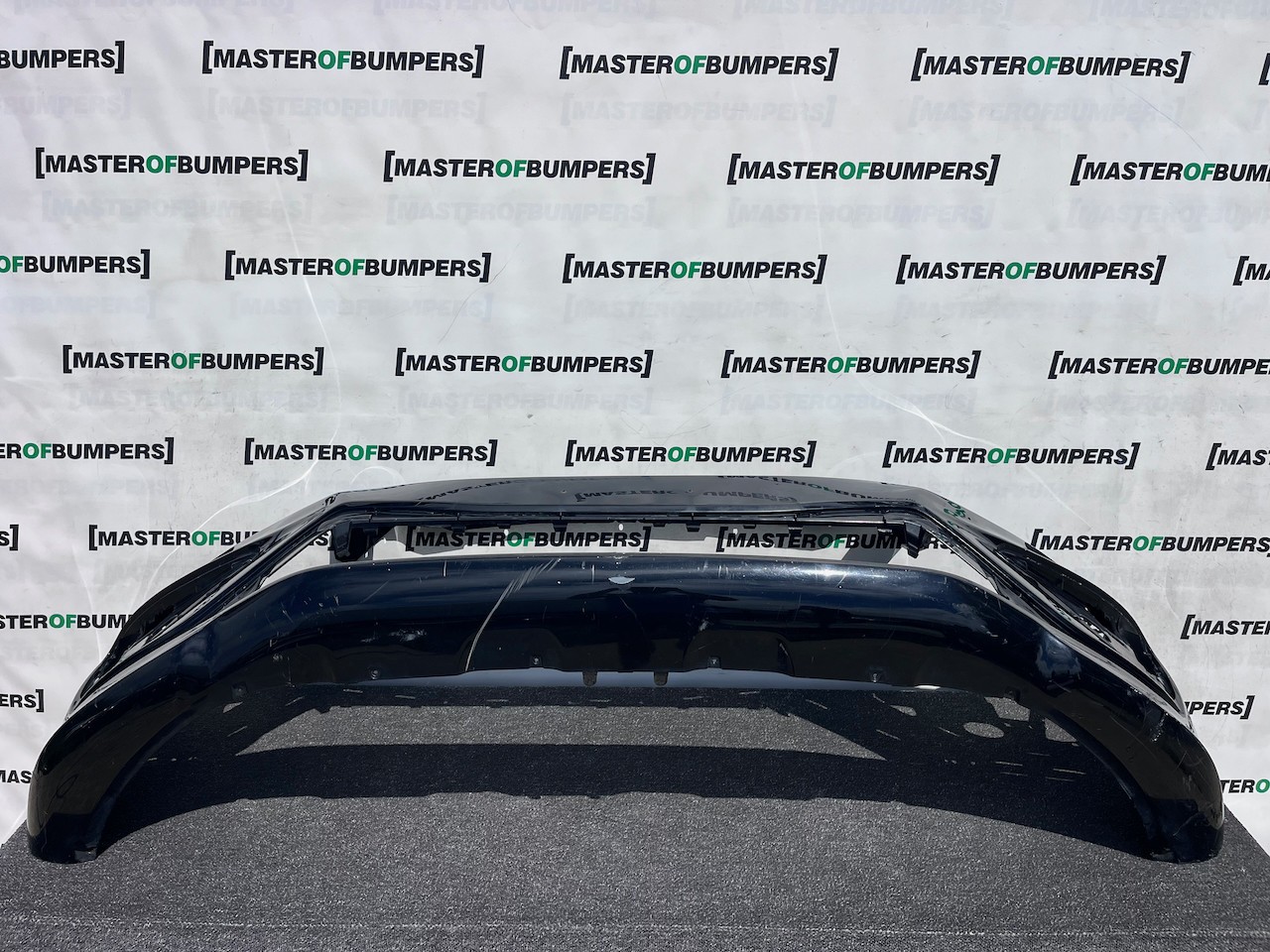 Volvo Xc60 D5 D4 R-design Lift 2013-2018 Front Bumper 4 Pdc Jets Genuine [n432]