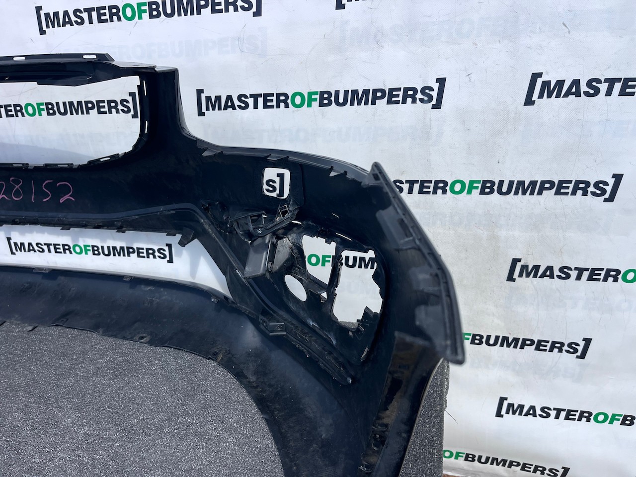Volvo Xc60 D5 D4 R-design Lift 2013-2018 Front Bumper 4 Pdc Jets Genuine [n432]