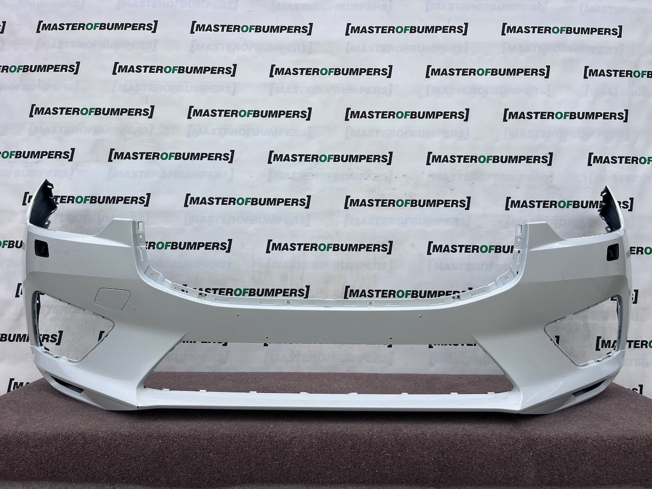 Volvo Xc60 R Design Suv 2017-2020 Front Bumper 4 Pdc + Jets Genuine [n442]