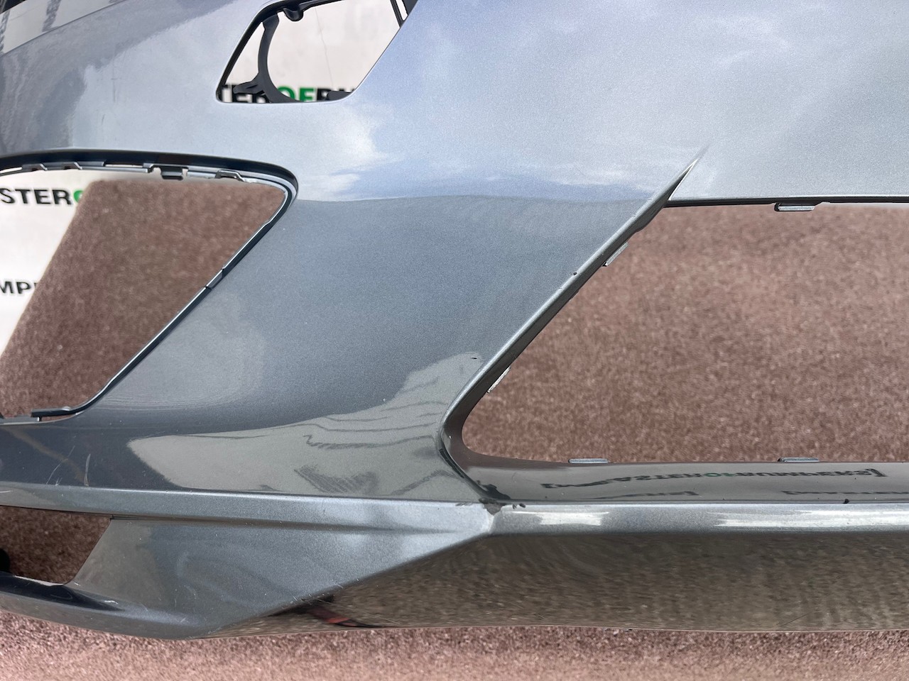 Volvo Xc60 R Design Suv 2017-2020 Front Bumper 4 Pdc + Jets Genuine [n450]