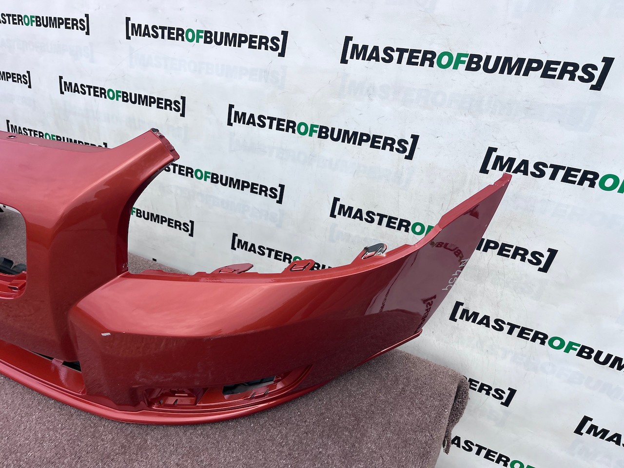 Volvo V50 Lux Wagon Estate Mk1 Lift 2008-2012 Front Bumper Genuine [n454]