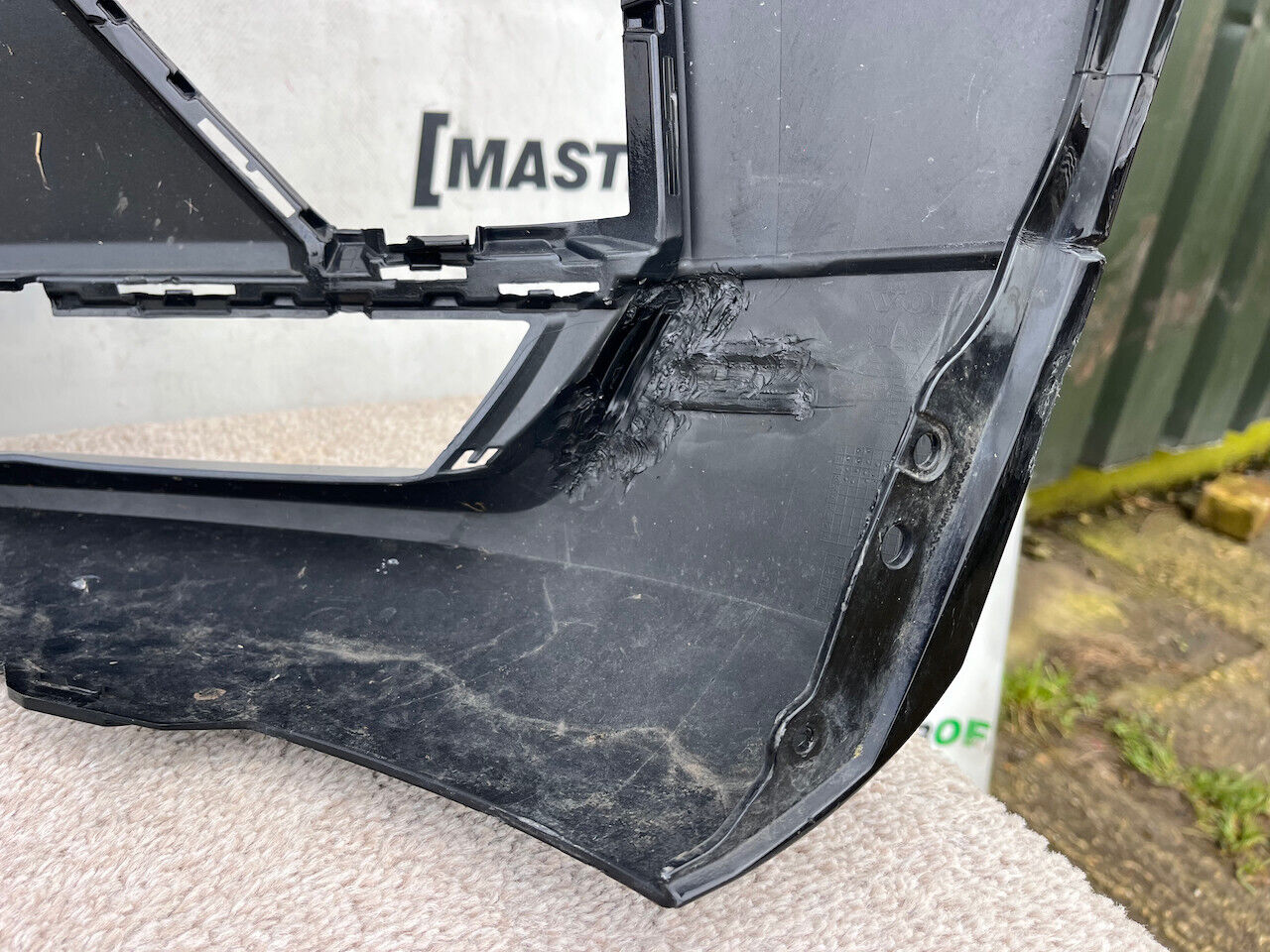 Volvo Xc60 R Design Suv Lift 2021-2024 Front Bumper 4 Pdc +jets Genuine [n346]