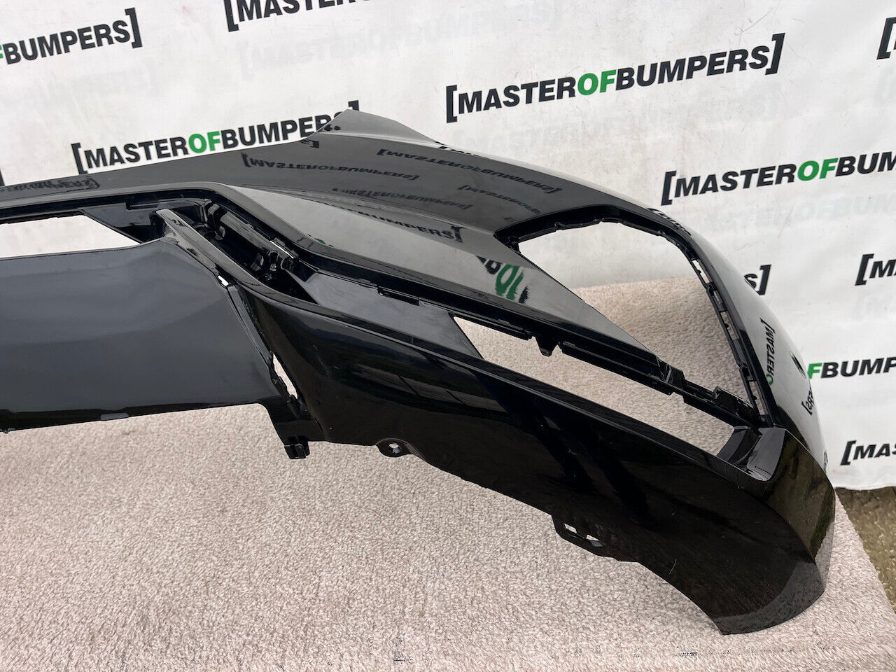 Volvo Xc60 R Design Suv Lift 2021-2024 Front Bumper 6 Pdc No Jets Genuine [n350]