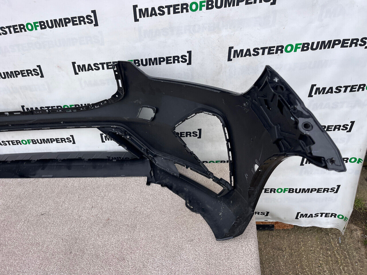 Volvo Xc60 R Design Suv Lift 2021-2024 Front Bumper 6 Pdc No Jets Genuine [n350]