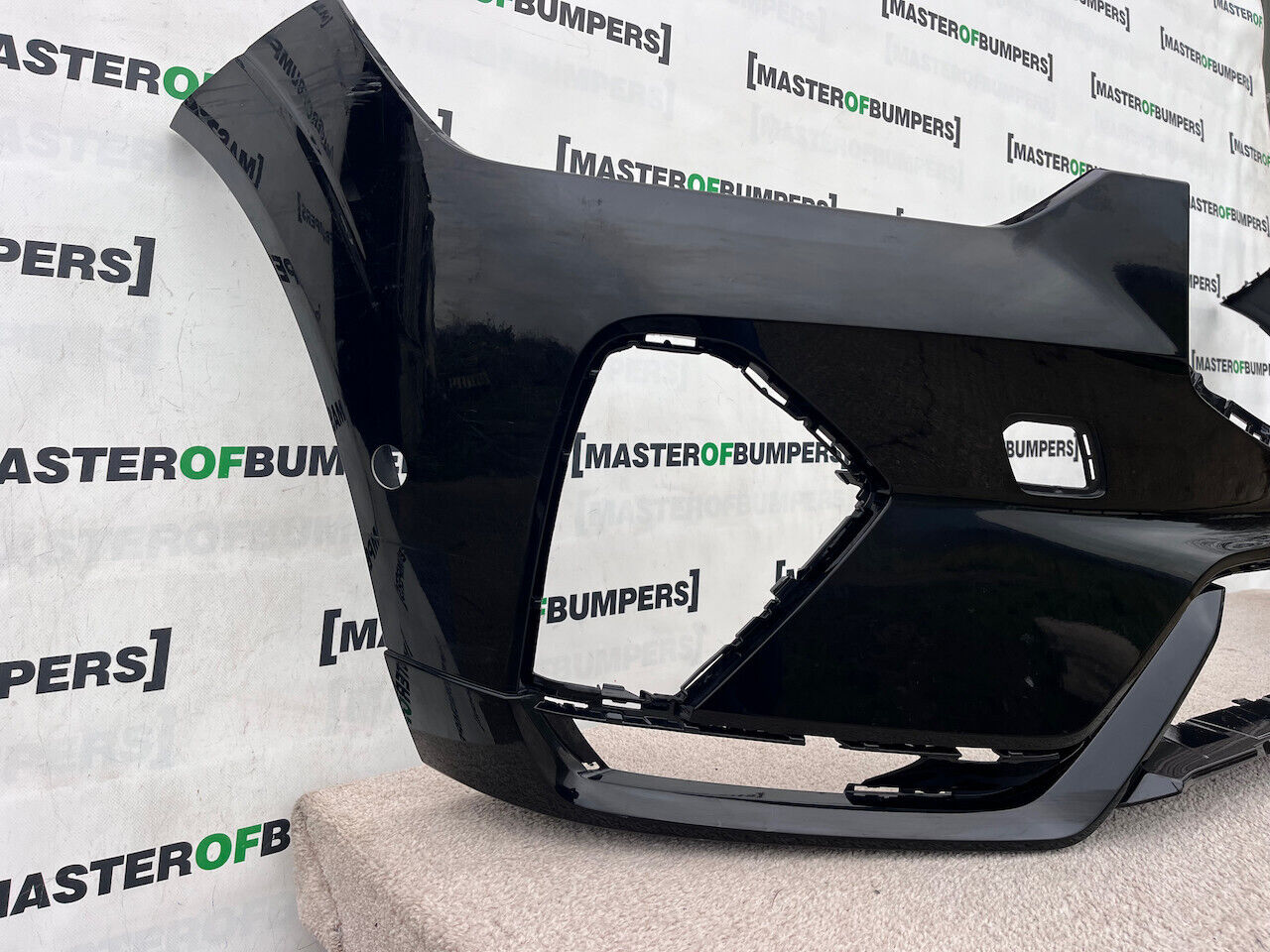 Volvo Xc60 R Design Suv Lift 2021-2024 Front Bumper 6 Pdc No Jets Genuine [n350]