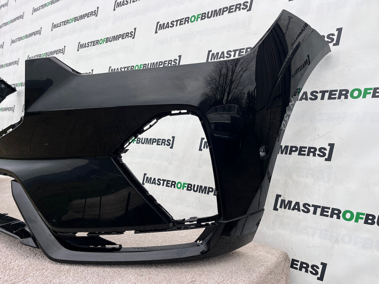 Volvo Xc60 R Design Suv Lift 2021-2024 Front Bumper 6 Pdc No Jets Genuine [n350]