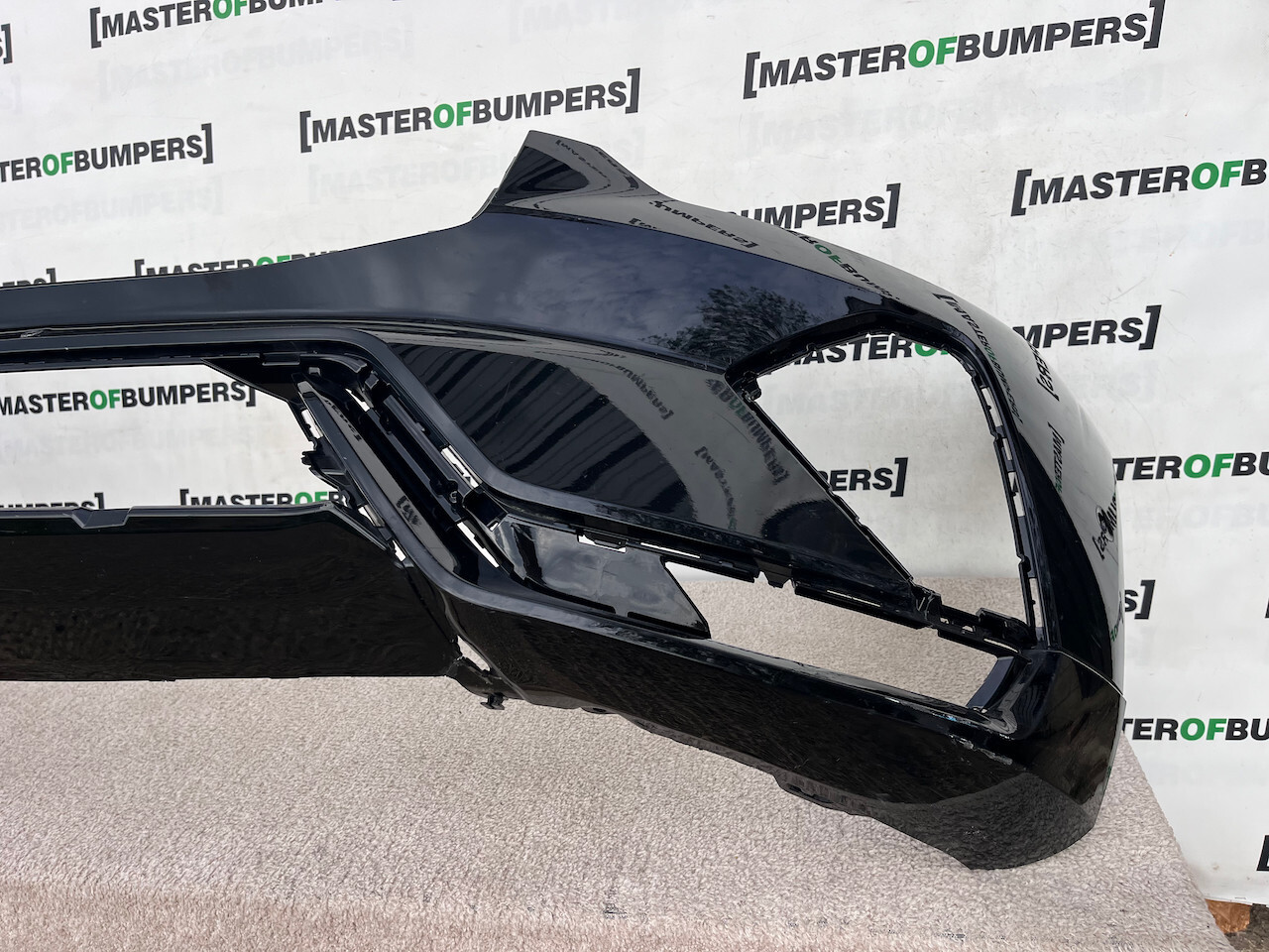 Volvo Xc60 R Design Suv Lift 2021-2024 Front Bumper 6 Pdc Genuine [n361]