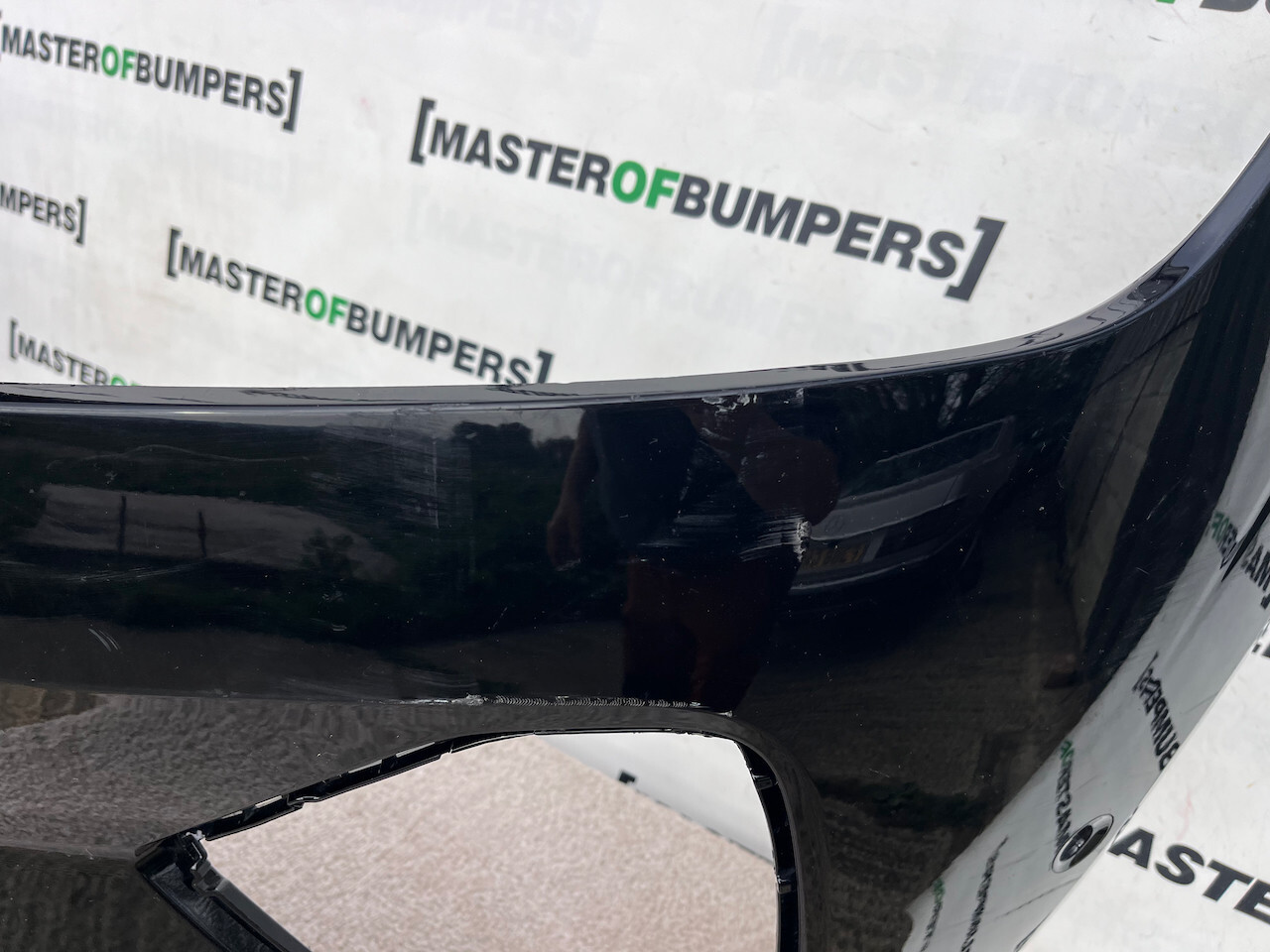 Volvo Xc60 R Design Suv Lift 2021-2024 Front Bumper 6 Pdc Genuine [n361]