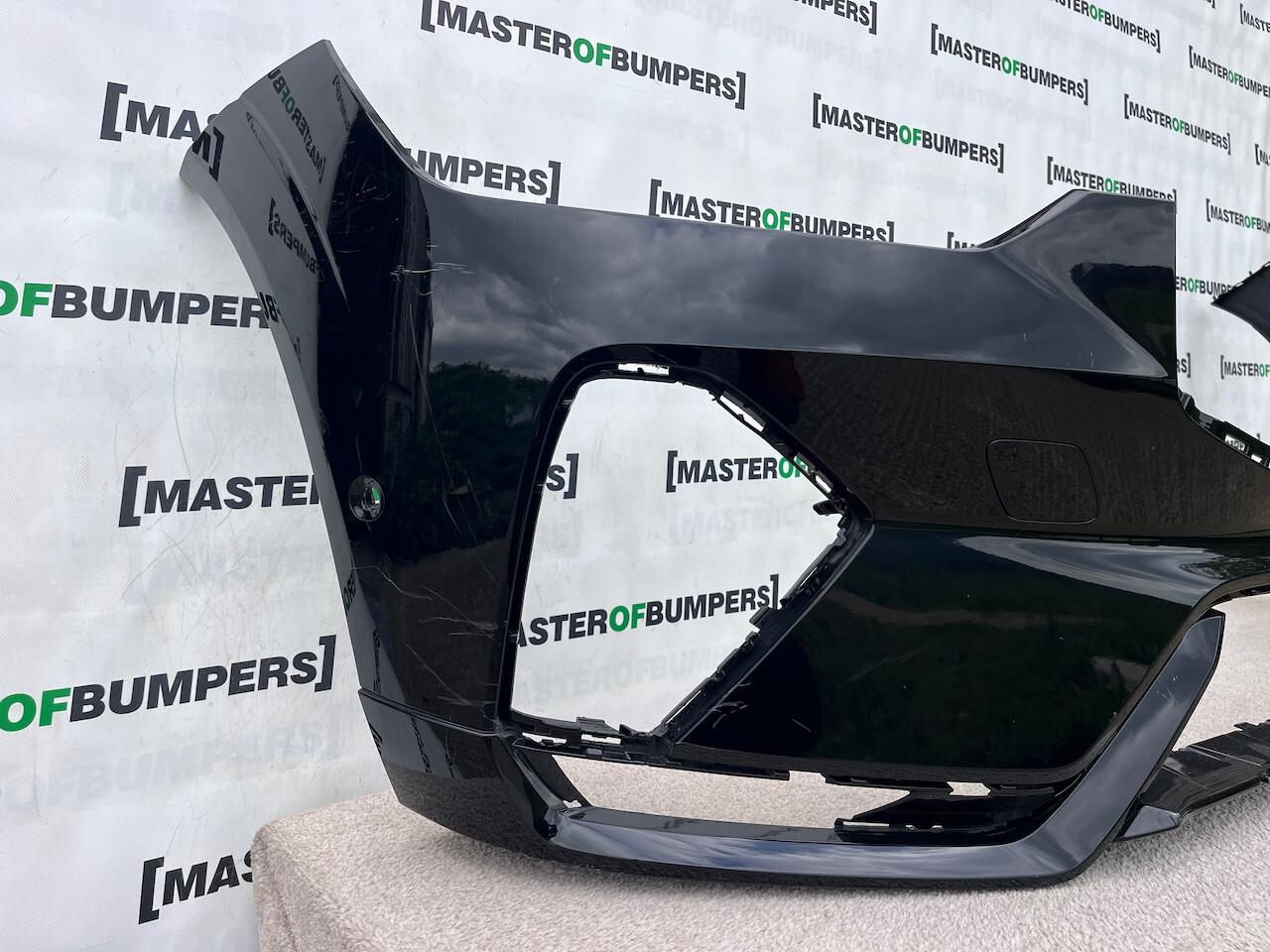 Volvo Xc60 R Design Suv Lift 2021-2024 Front Bumper 6 Pdc Genuine [n363]