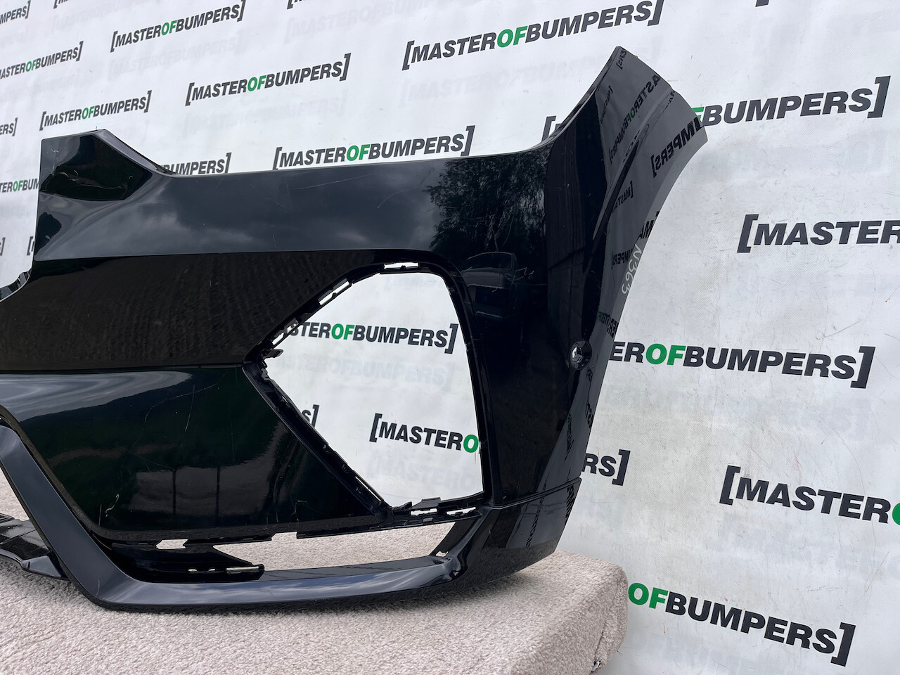 Volvo Xc60 R Design Suv Lift 2021-2024 Front Bumper 6 Pdc Genuine [n363]