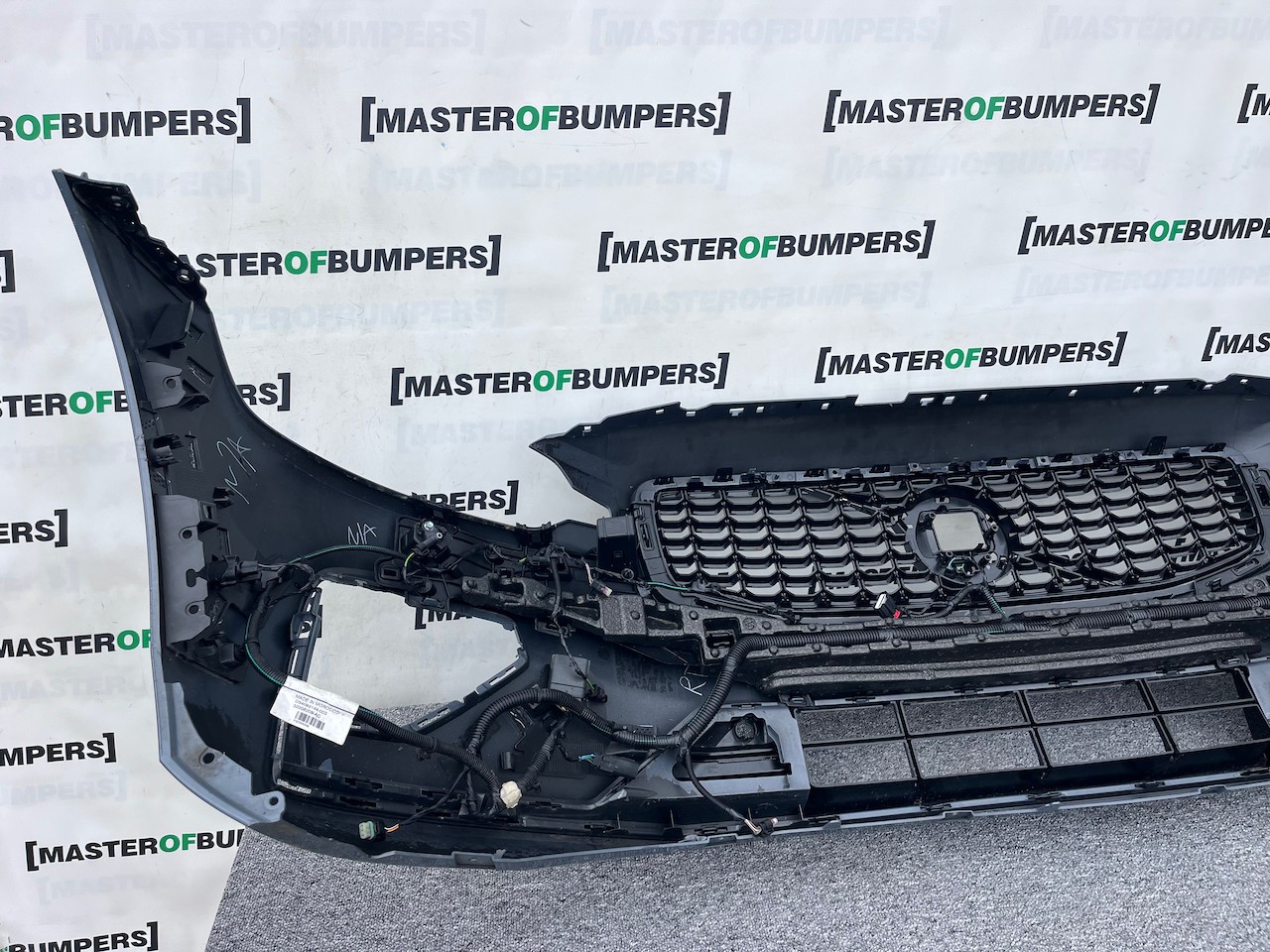 Volvo V60 S60 R Design Polestar T5 2018-2022 Front Bumper 4 Pdc Genuine [n375]